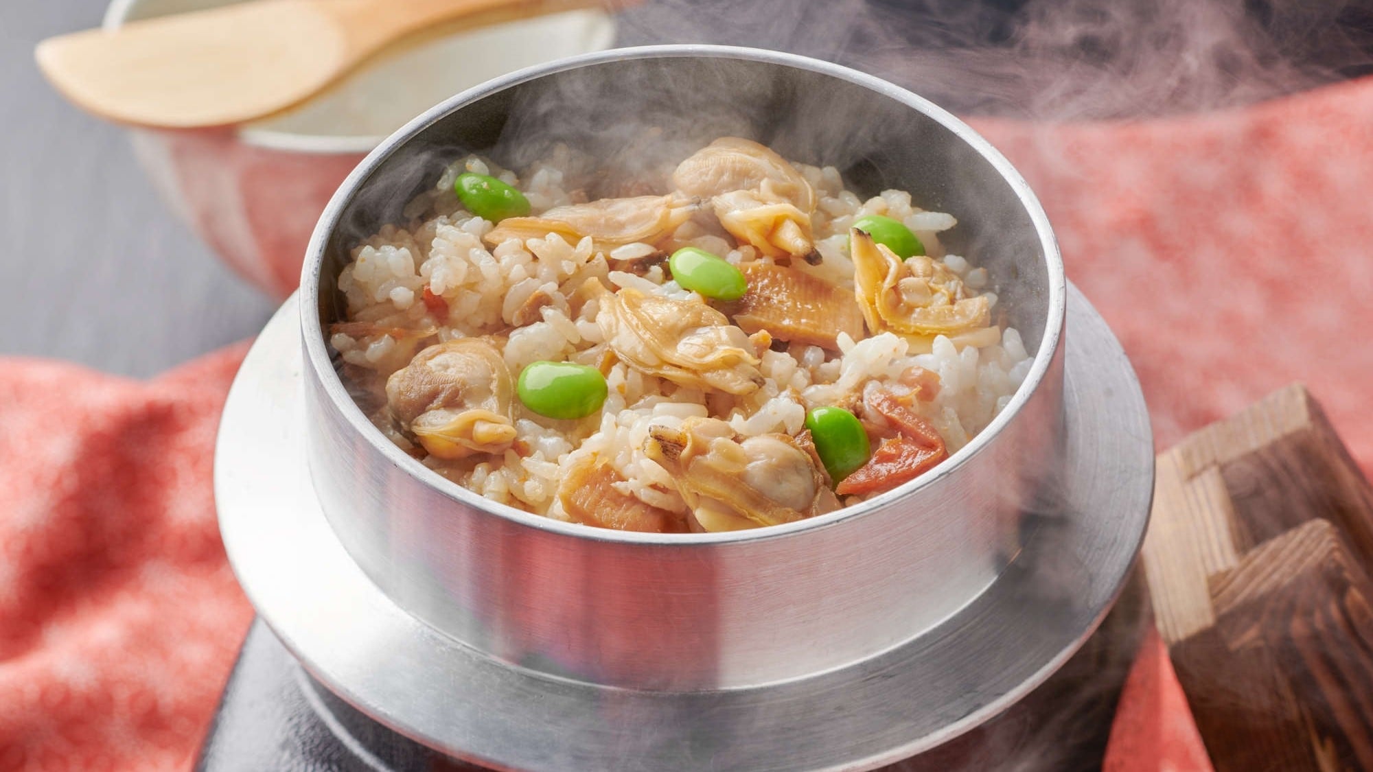 [Dinner] Taste freshly cooked rice with clams *Photo is an example