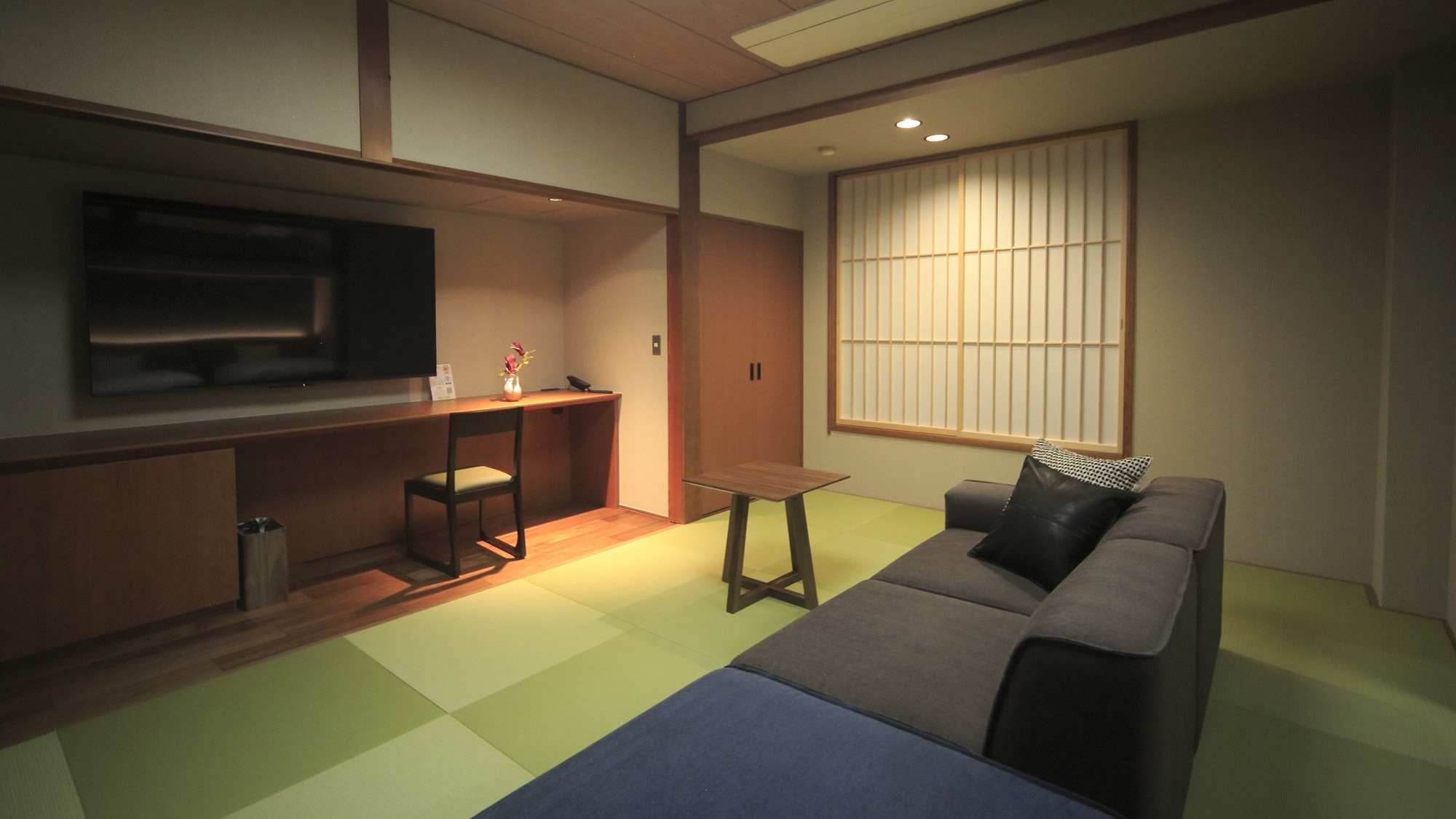 [Phòng đôi kiểu Nhật-Tây + Phòng kiểu Nhật 8 chiếu tatami có ghế sofa: Kosui] ~Không hút thuốc~