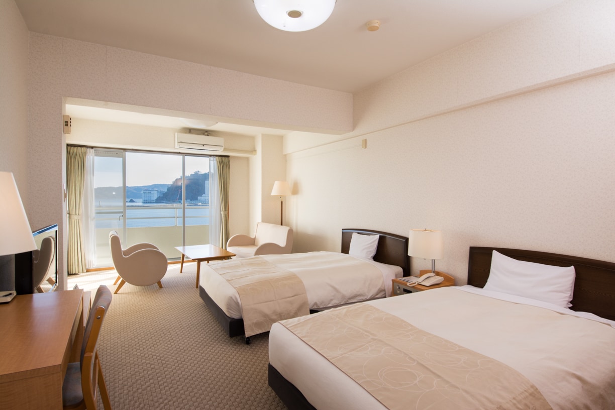 Western-style room/twin room (example)