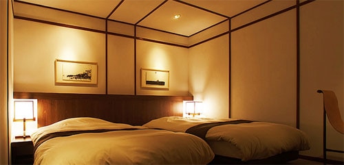 Contoh di dalam gedung 1