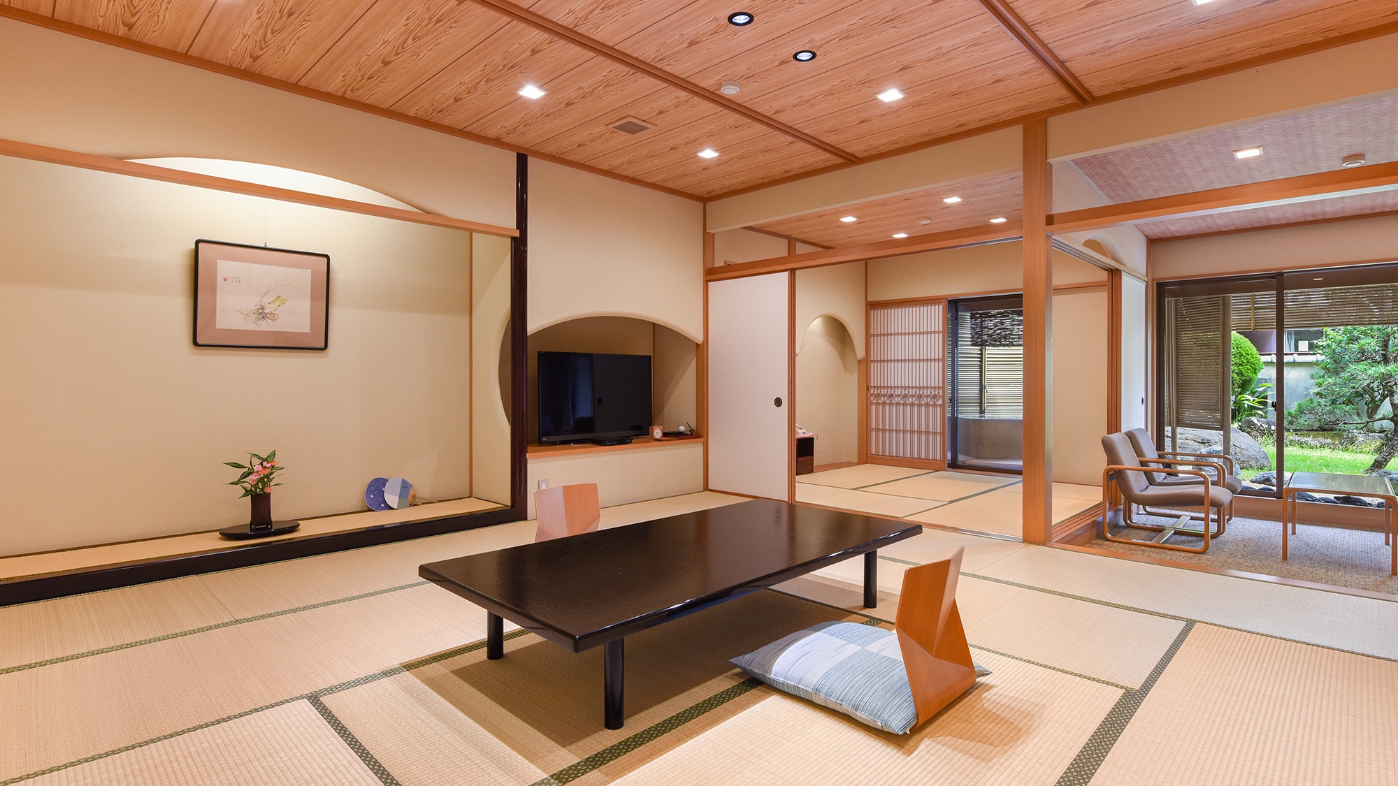 R【本館/68平方米～】日式房間（所有類型合計15張榻榻米以上）+露天溫泉浴池（示例）
