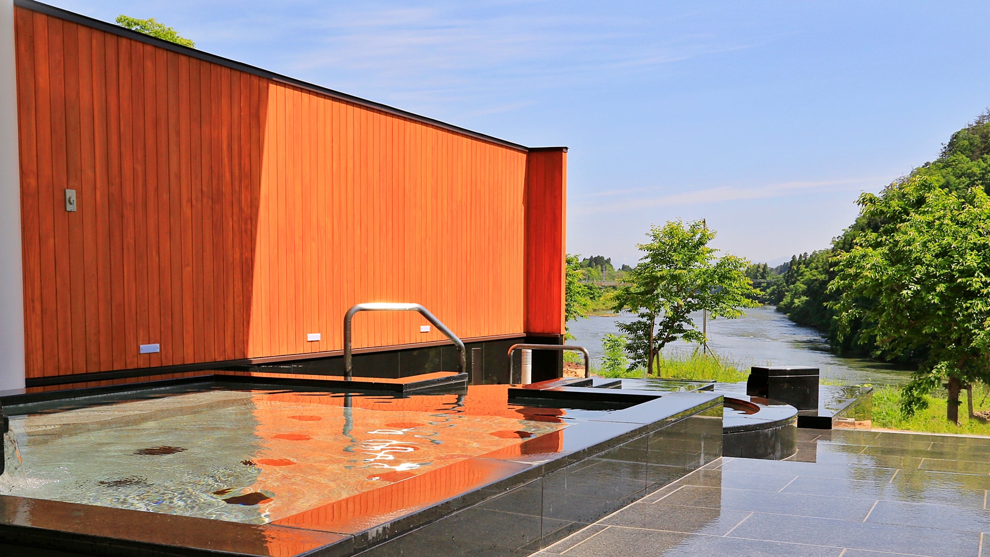 * Open-air bath