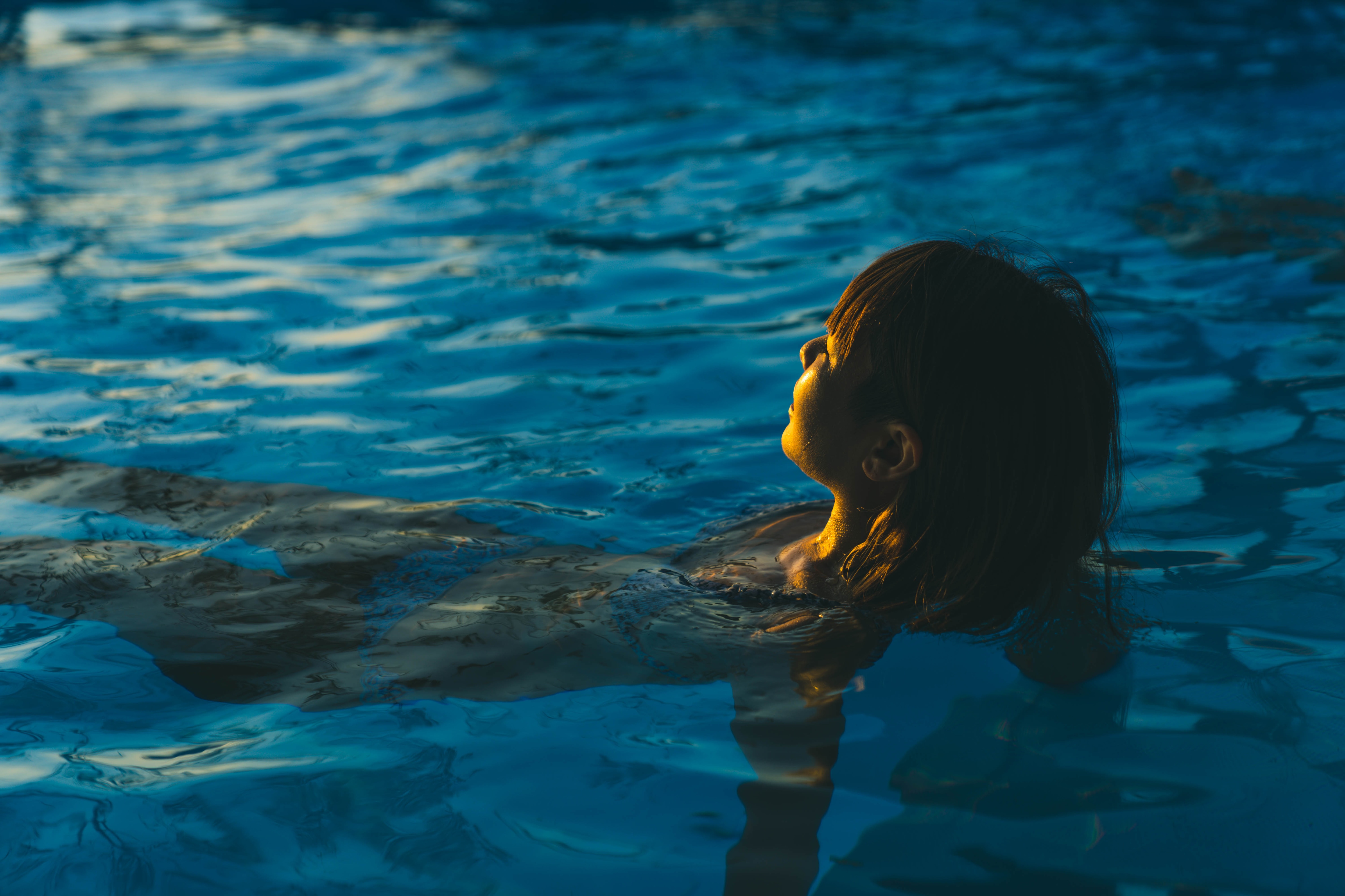 The optional pool can also be used as a cold bath.
