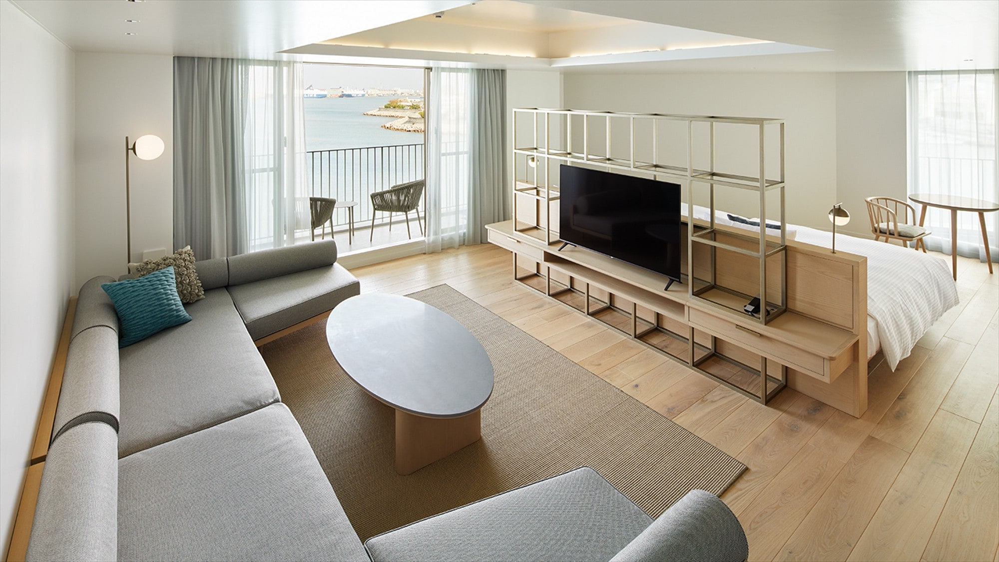 Anteroom Suite