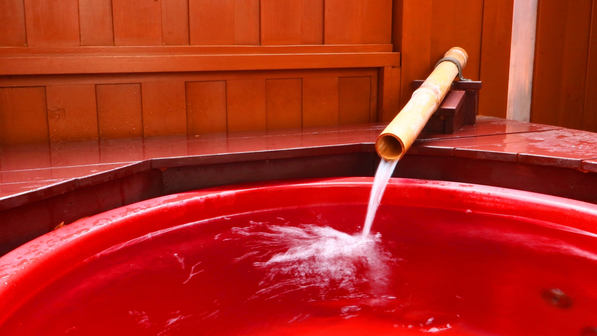 ◇Shigaraki ware ceramic open-air bath included ◇Japanese-style room + spacious veranda