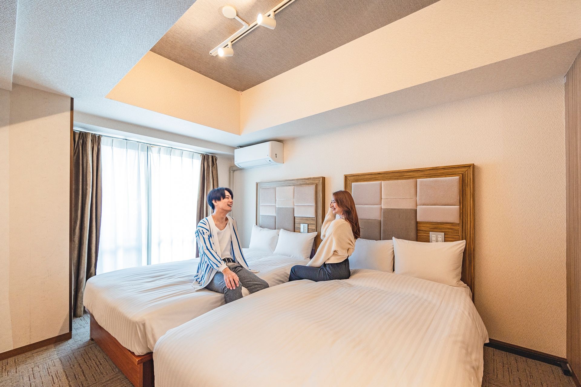 Twin room 2