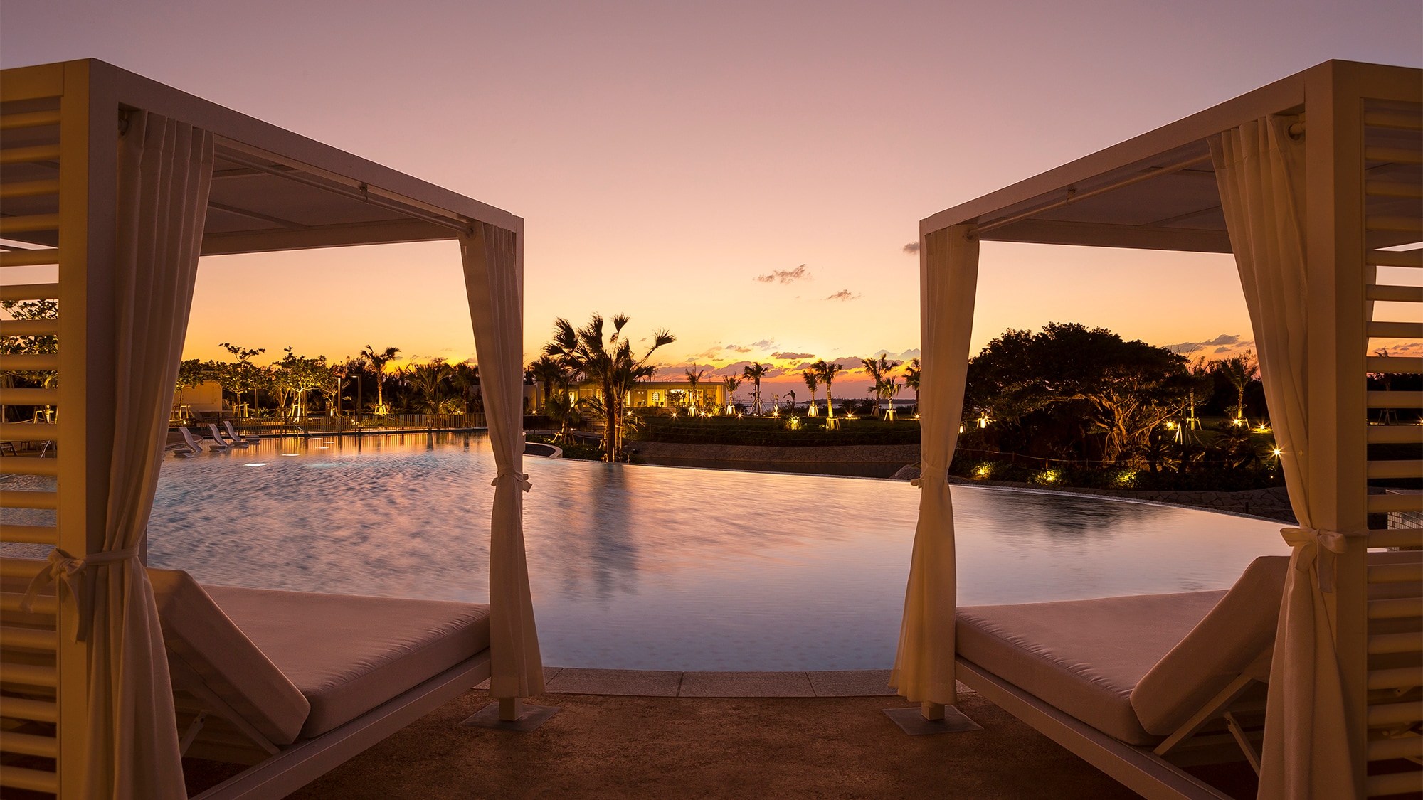 [Outdoor pool * Seasonal] If you are staying at the hotel, you can use it for free during your stay! There is also a children's area where families can rest assured.