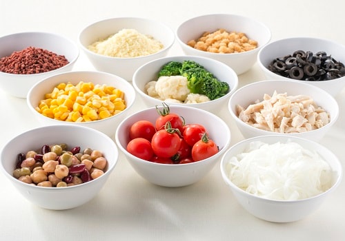 สลัดบาร์พร้อมท็อปปิ้ง 10 อย่าง