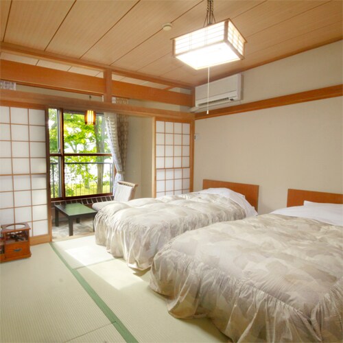 Twin bed (Japanese-style room) Lakeside