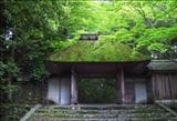 Honen-in is a very quiet temple.