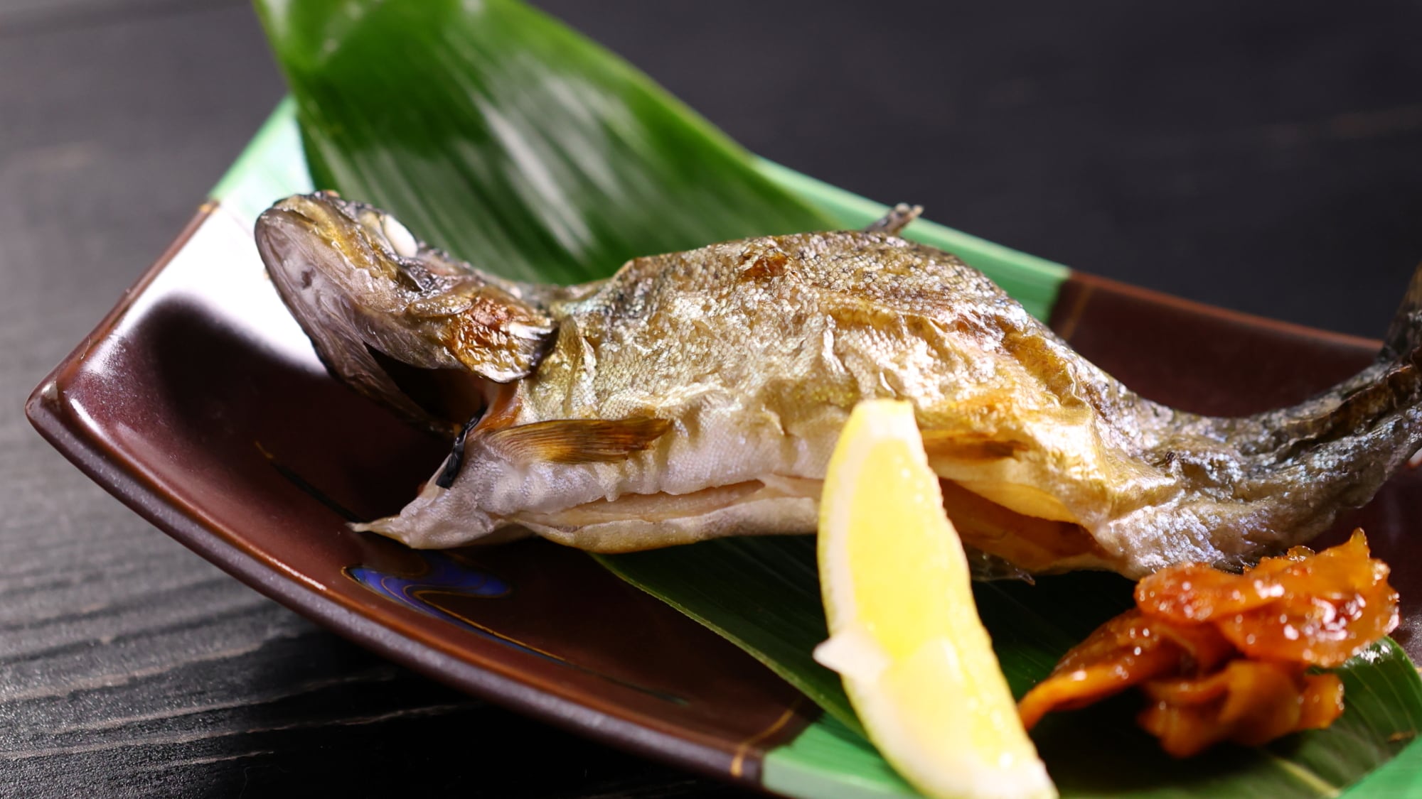 菜色範例：鹽烤虹鱒魚