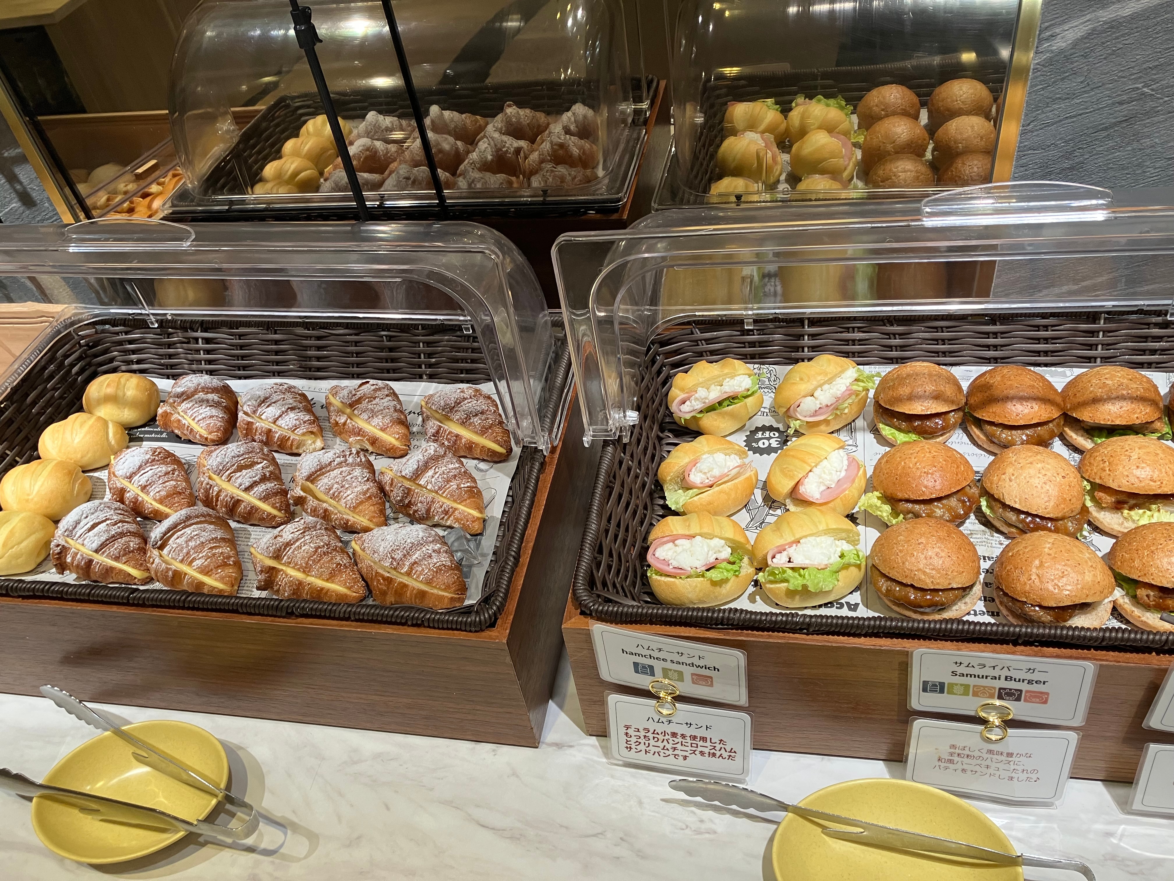 Cream croissants, burgers