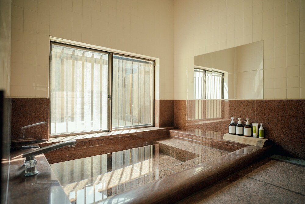 Hana no Ma bath