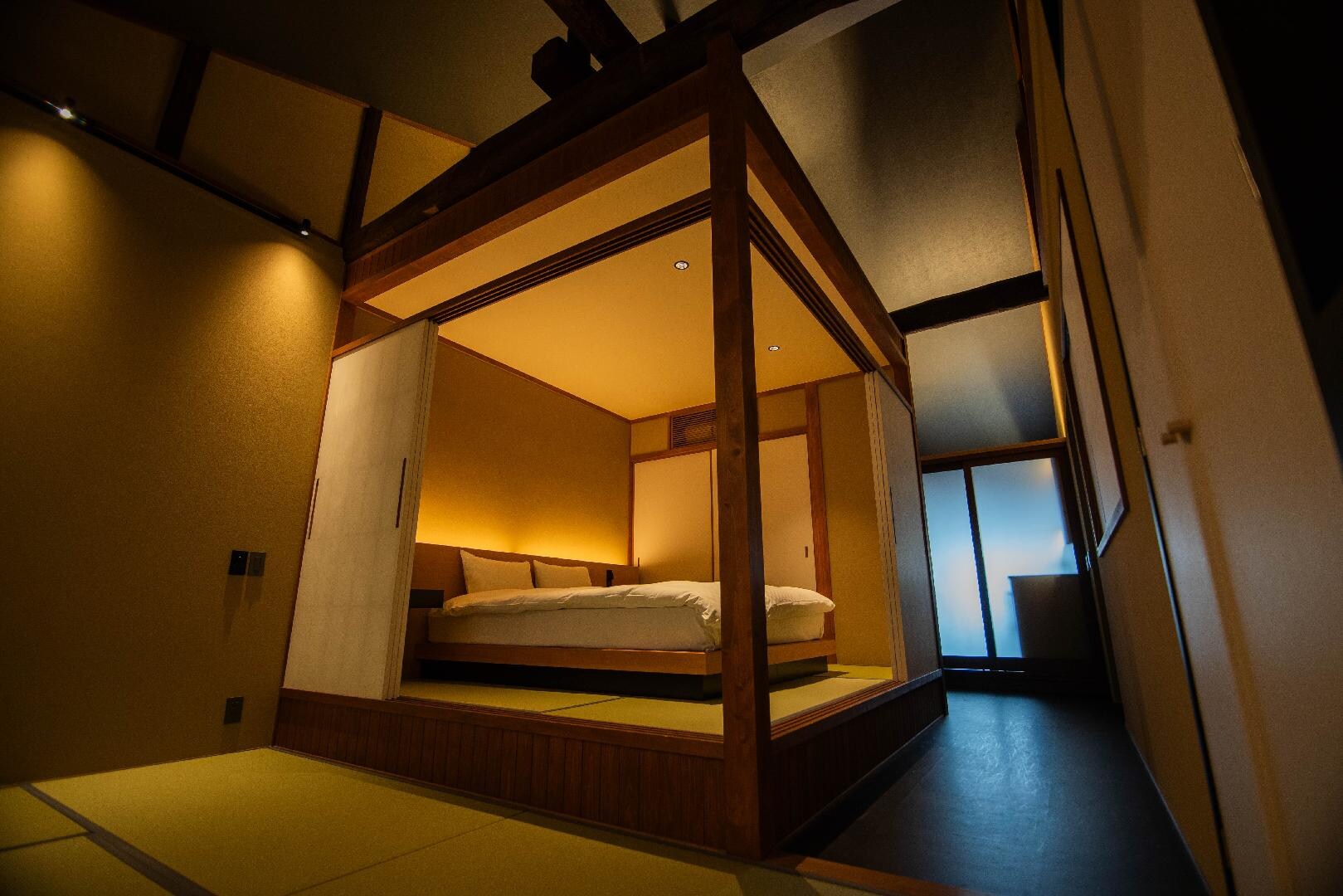 143 ห้องนอน