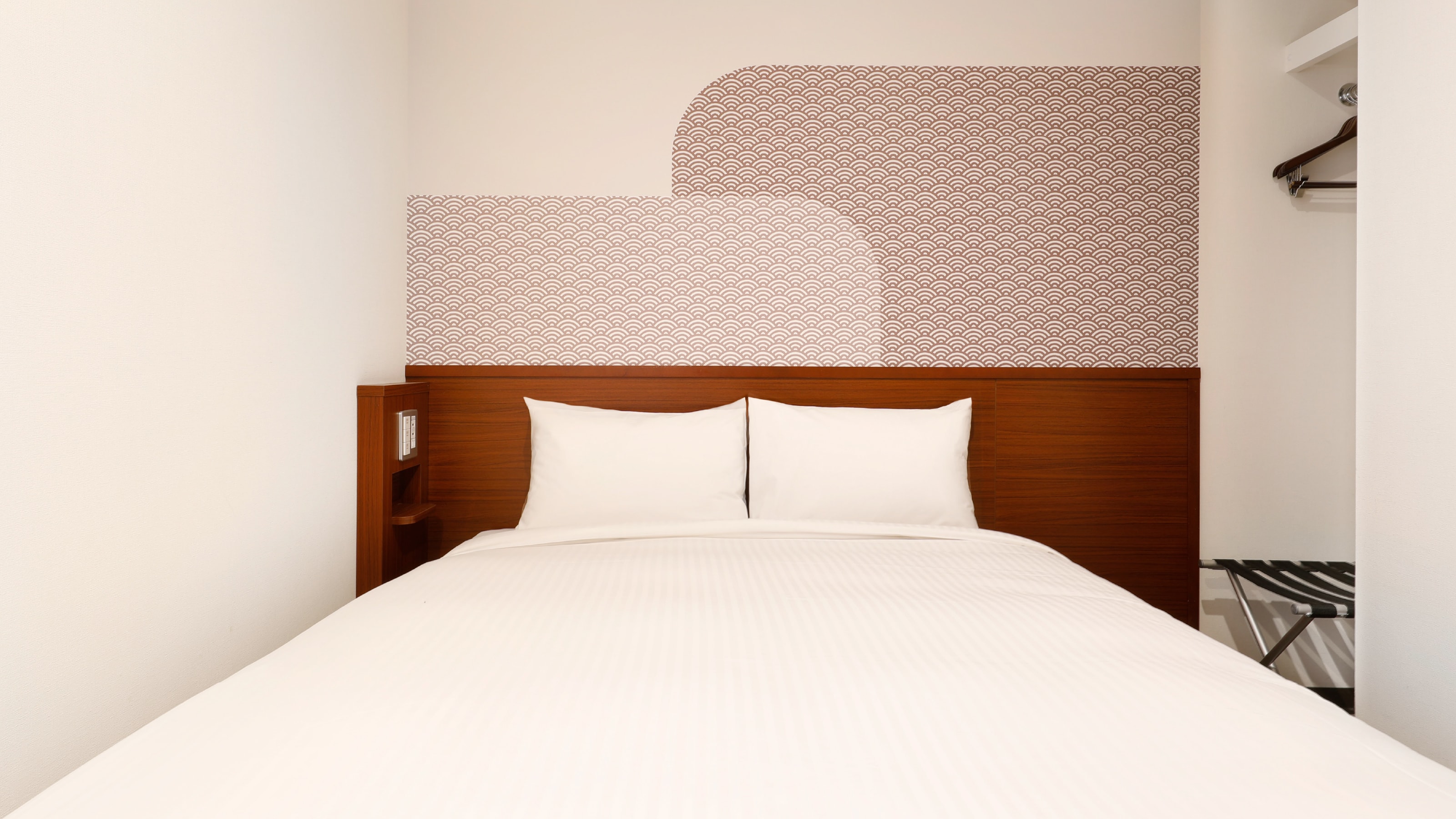 [Semi-double room/13m2]