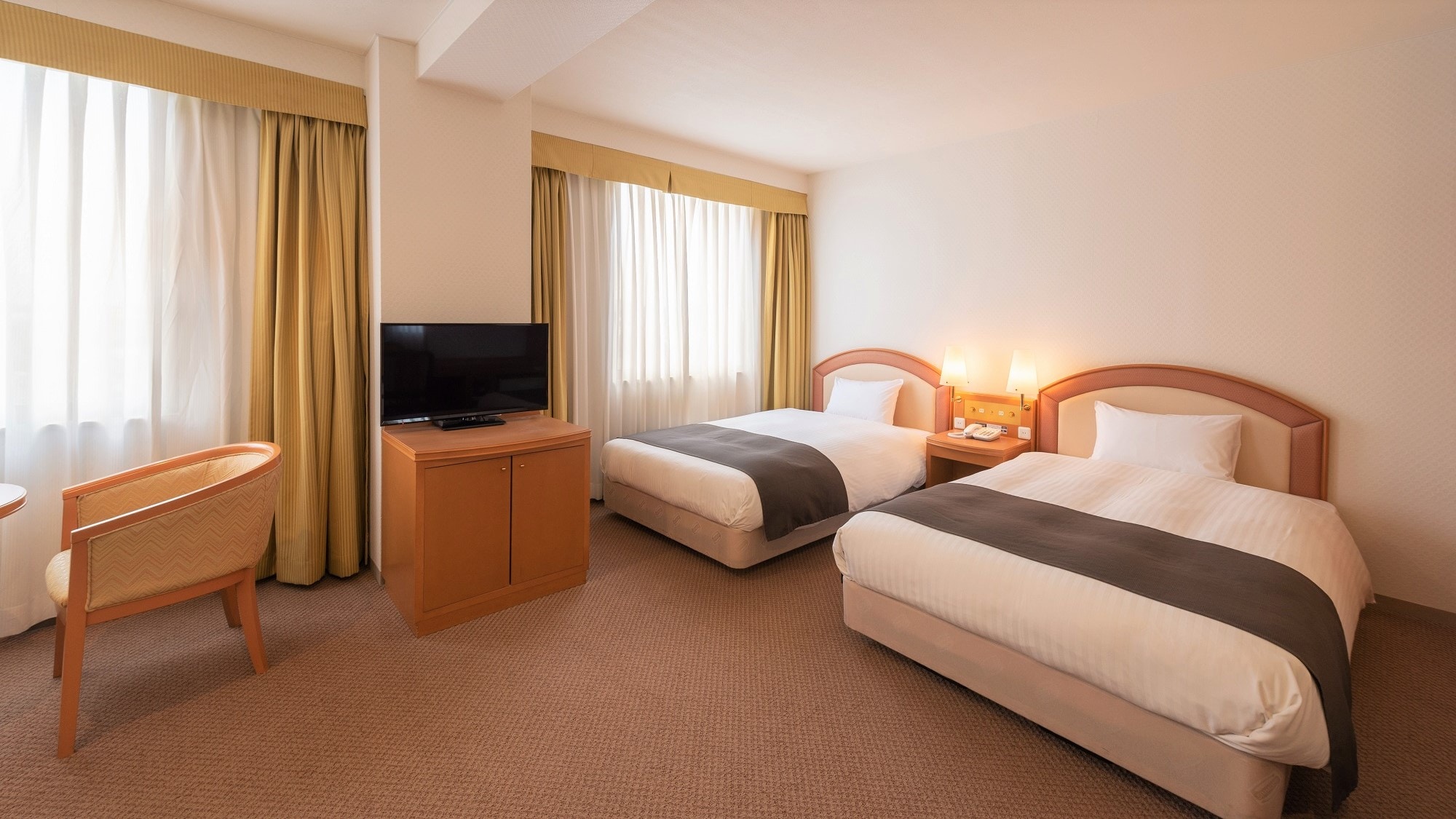Standard Twin Room (Simmons) 27 square meters / Window facing