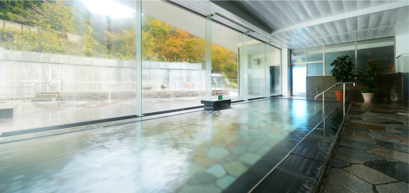 Nhà tắm công cộng lớn