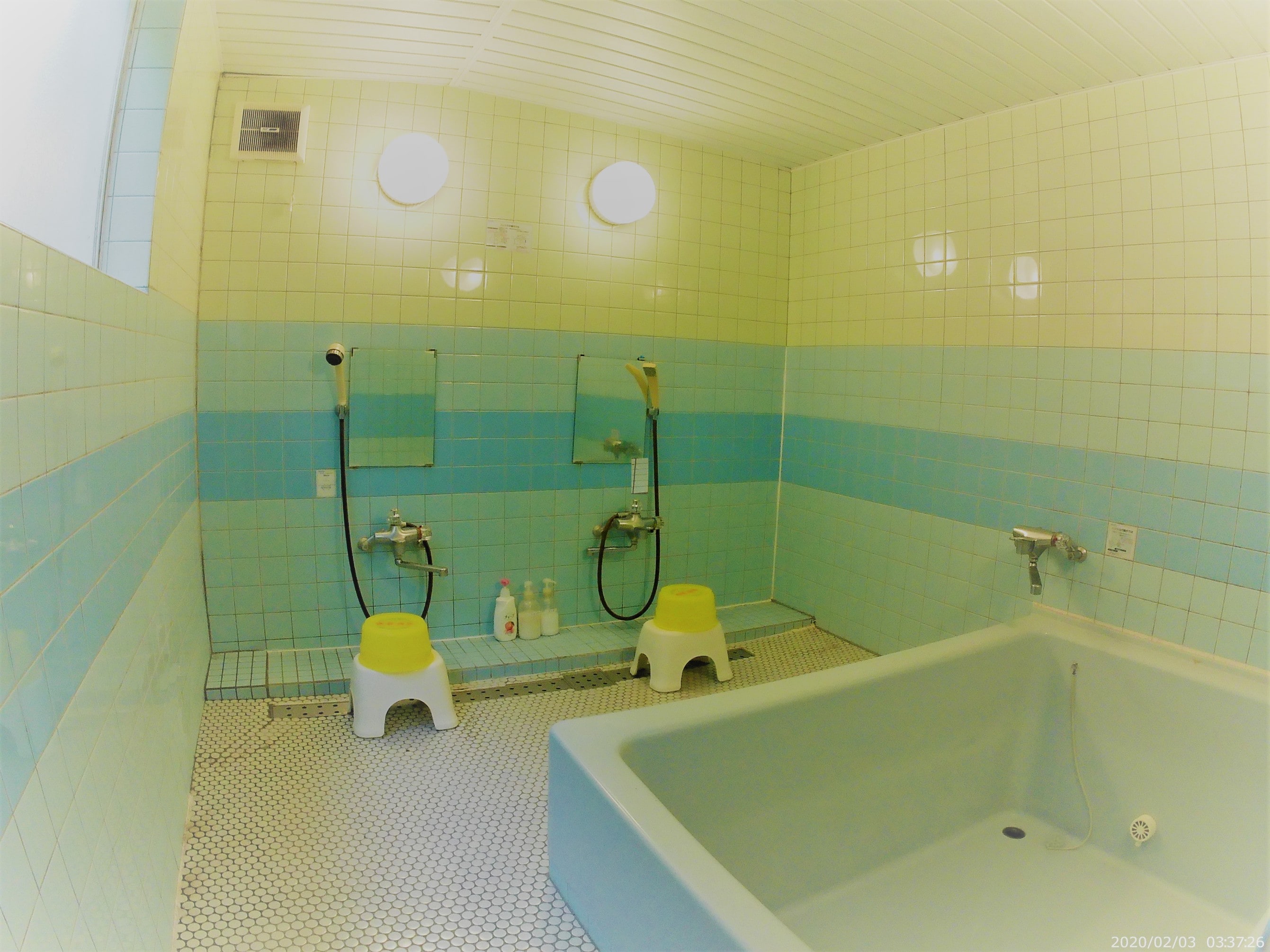 Guesthouse-style bathroom