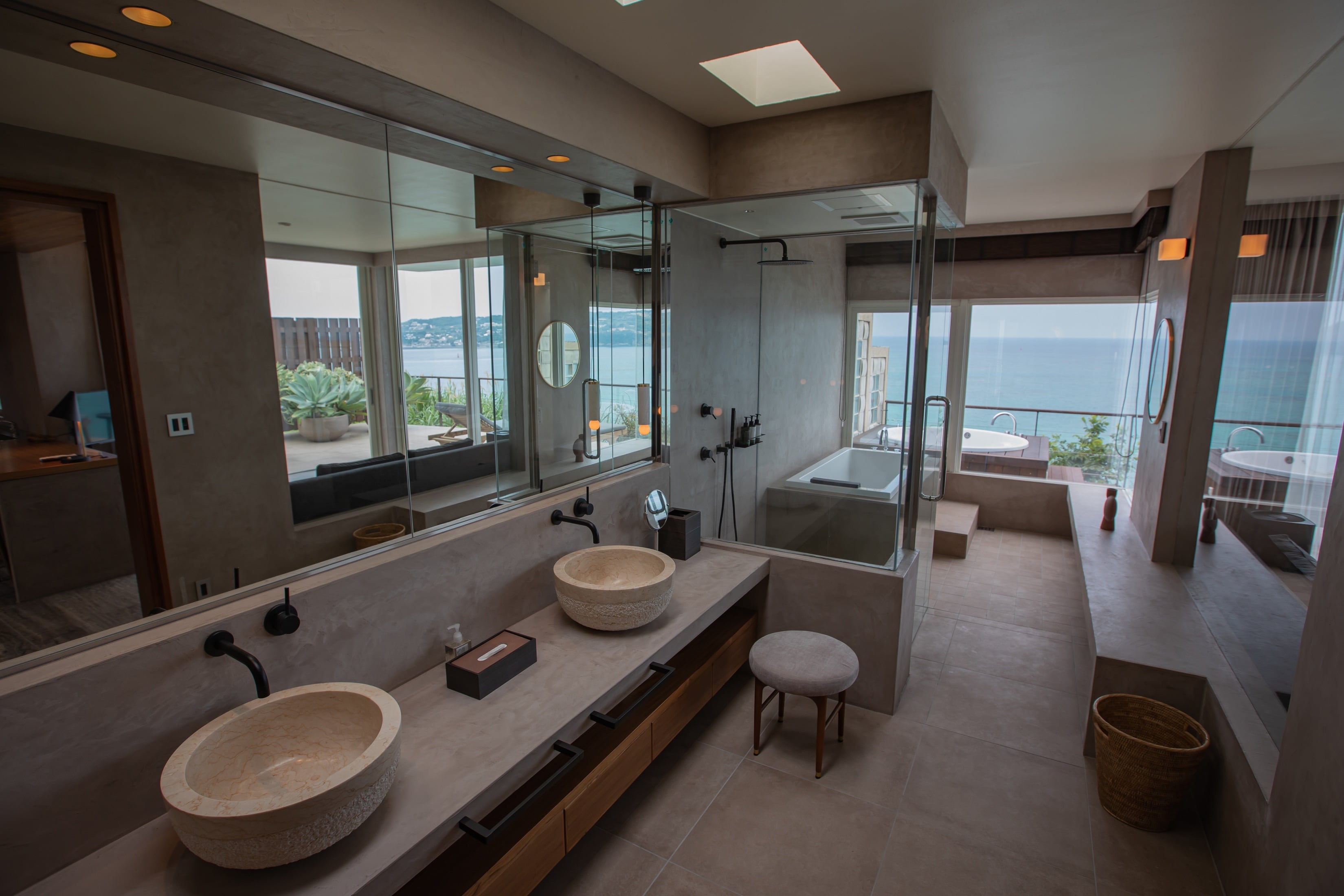Room4 powder room