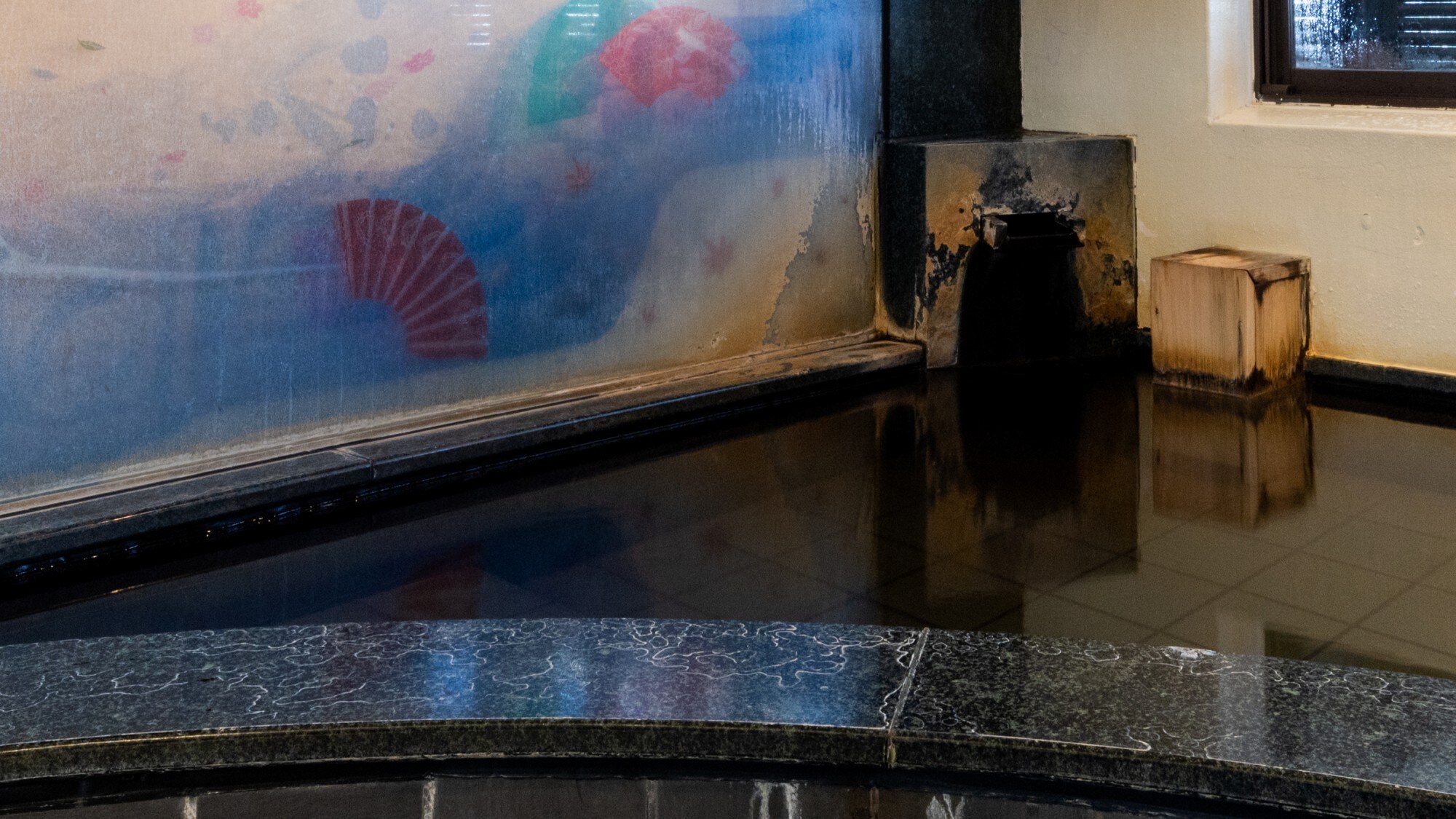 [Mata air panas pribadi "Fugine"] Rilekskan pikiran dan tubuh Anda di mata air panas Rokko Nunobiki kebanggaan kami!