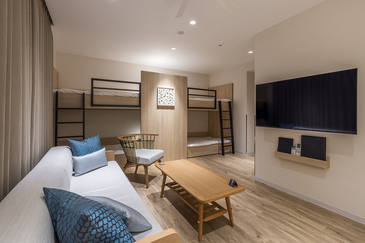 2 designer lofts + sofa bed (34 sqm) up to 5 people