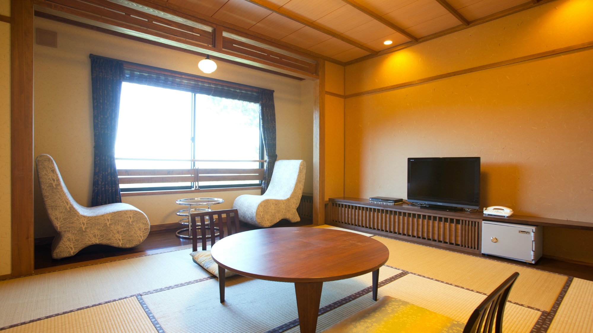 Main building guest room Japanese-style room 8 tatami mats