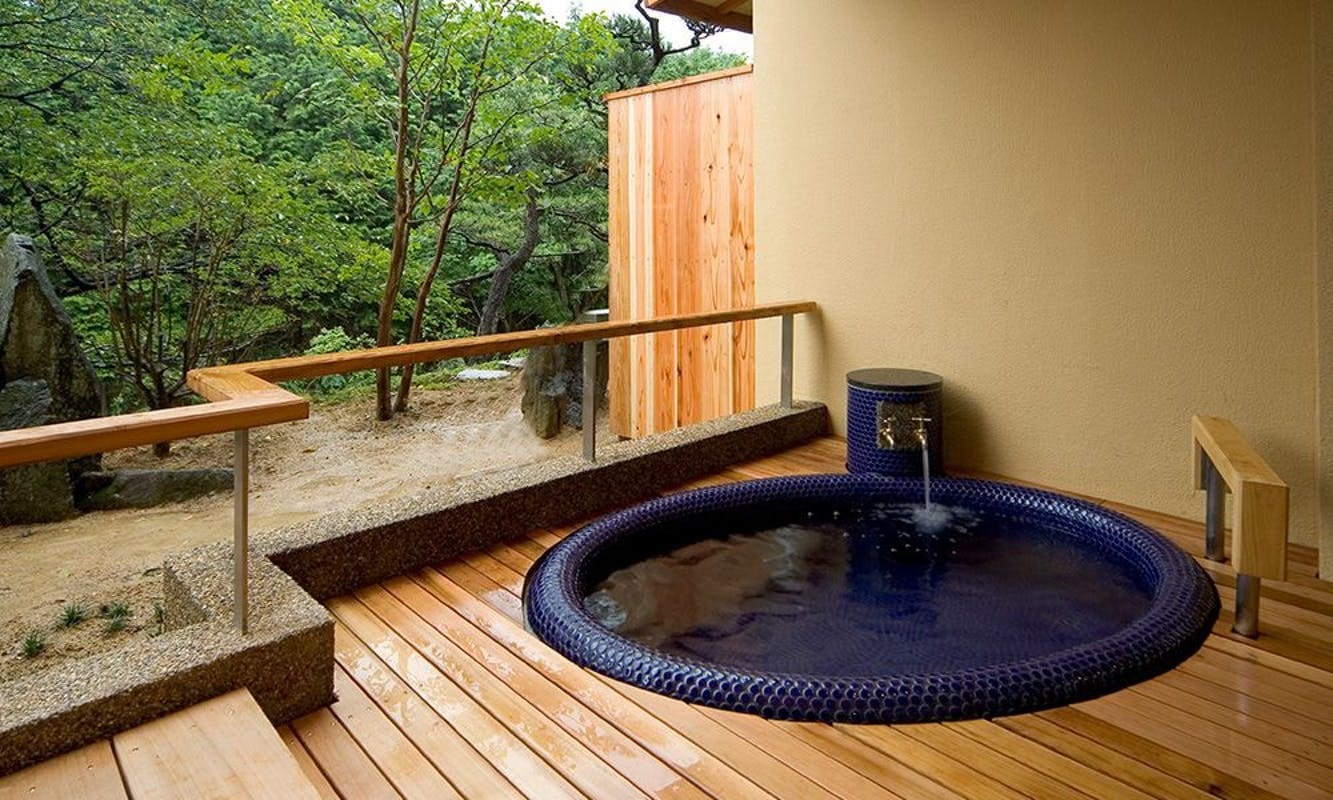 [Full moon room 135] Mosaic tile with open-air bath + Japanese and Western room + garden terrace 1
