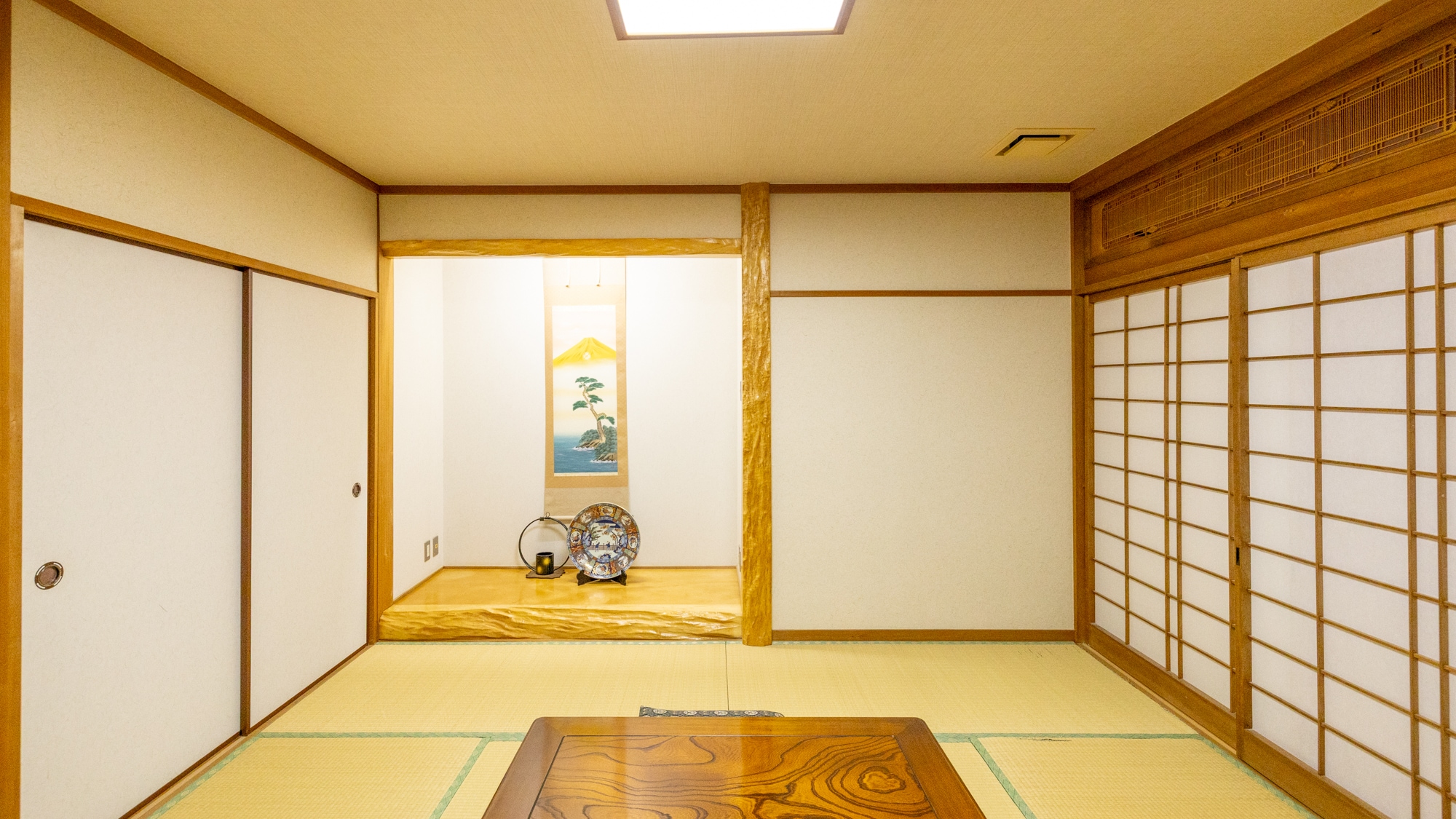 <Japanese-Western style room>