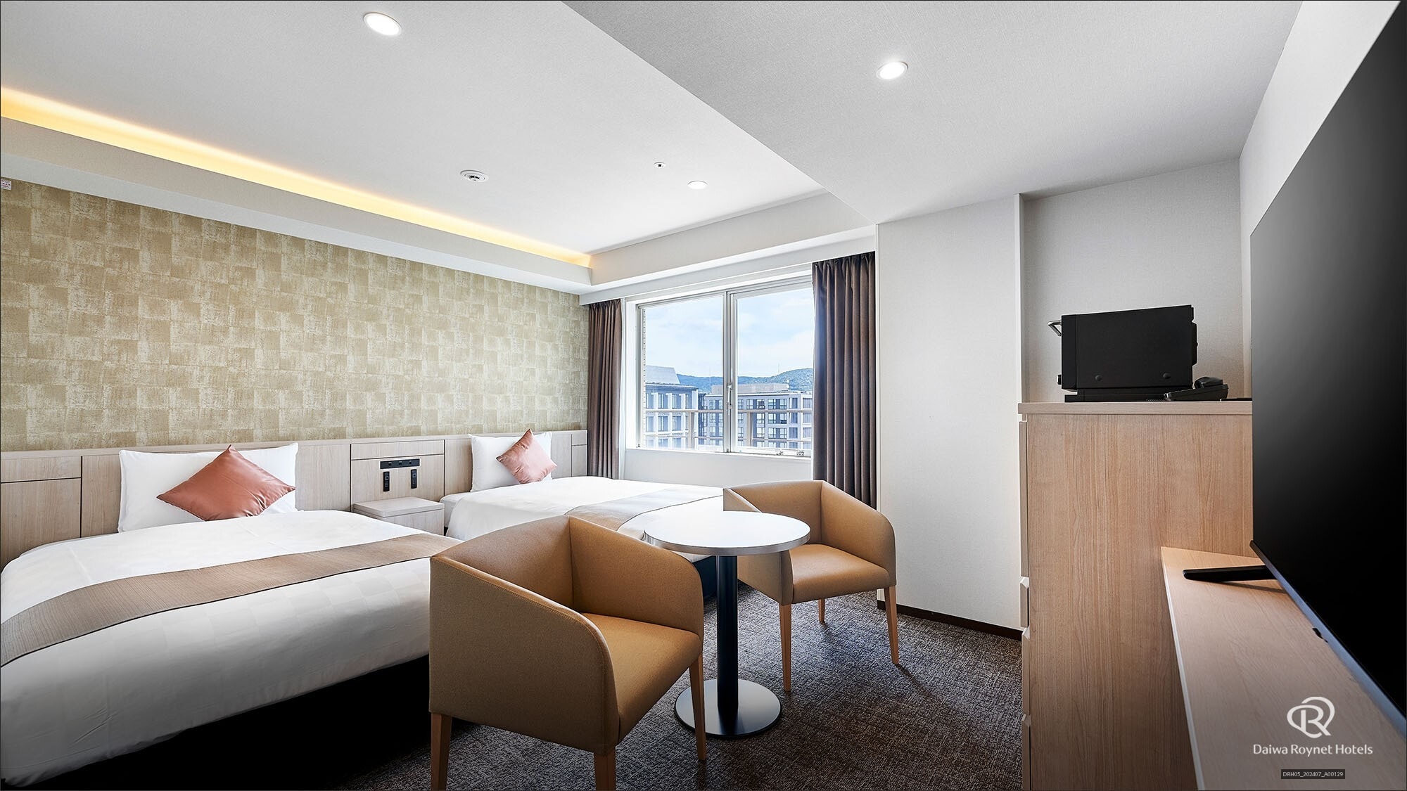 Deluxe Twin Room