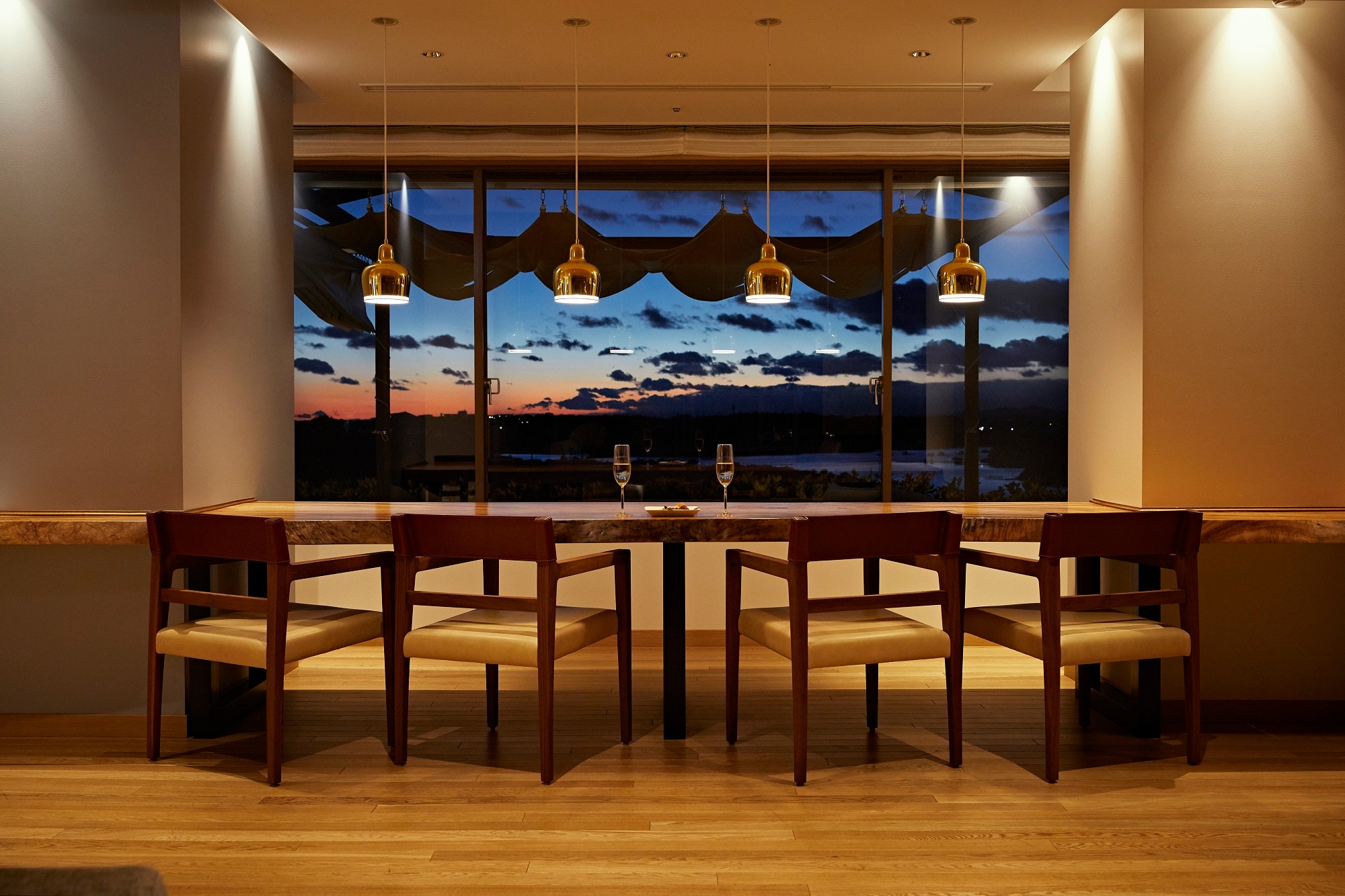 The Classic Guest Lounge