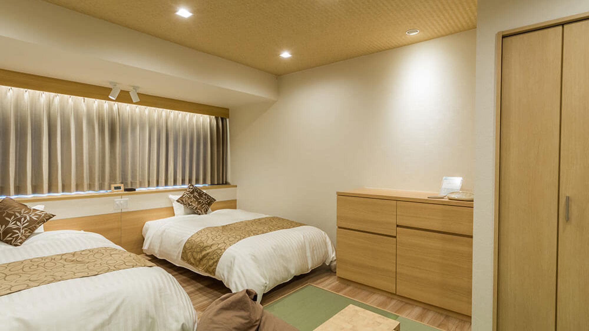 Japanese-Western style room