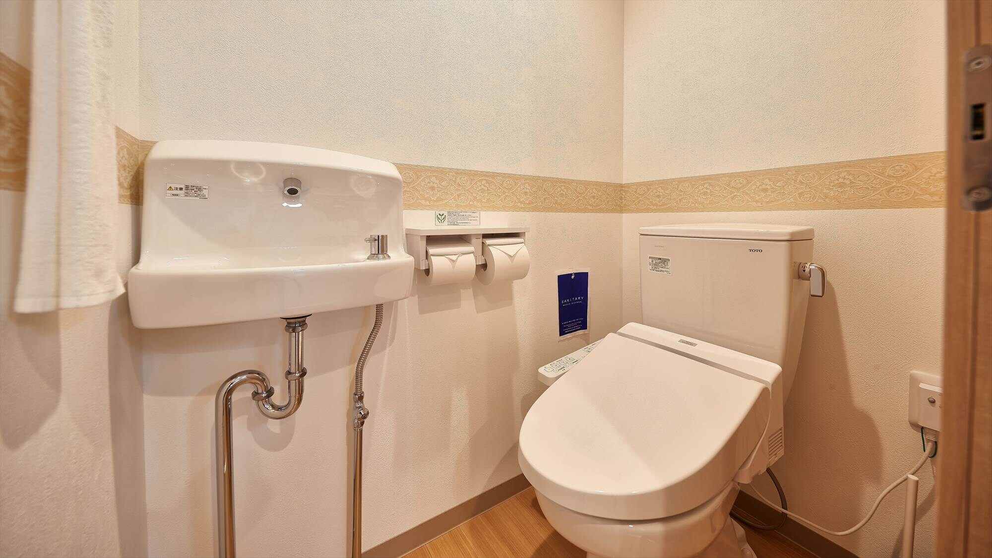 ห้องน้ำห้องสตูดิโอ (ตัวอย่าง)