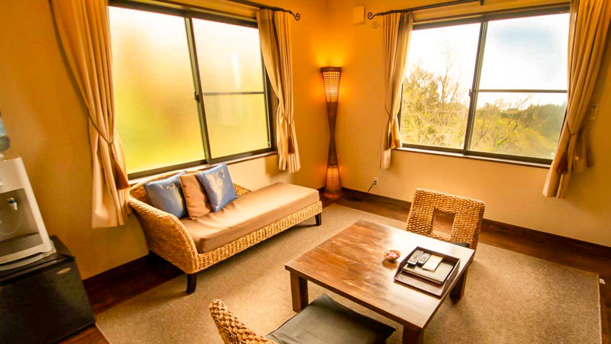 [Ocean] A room reminiscent of an Asian resort