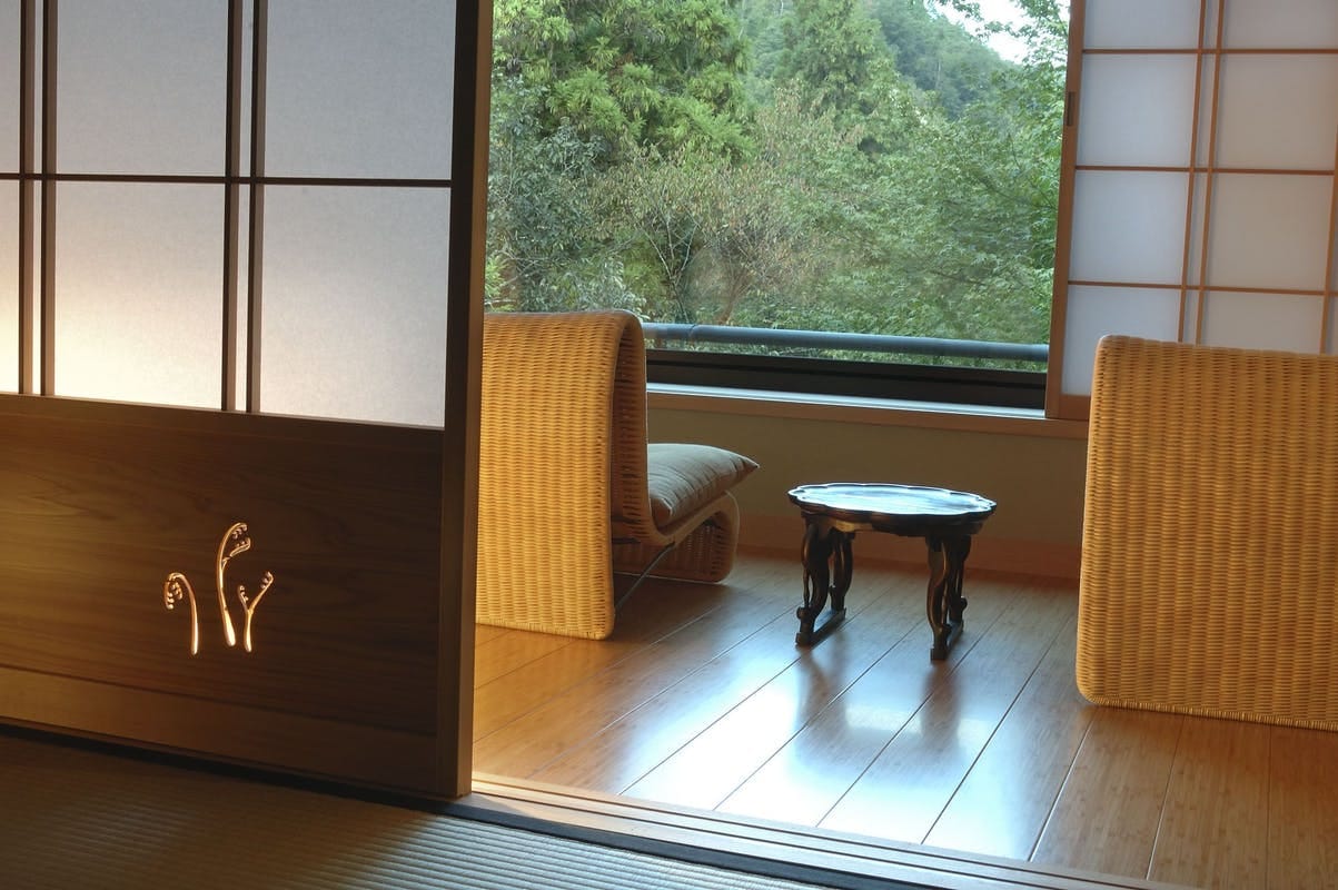 Guest room with open-air hot spring bath (68 square meters)