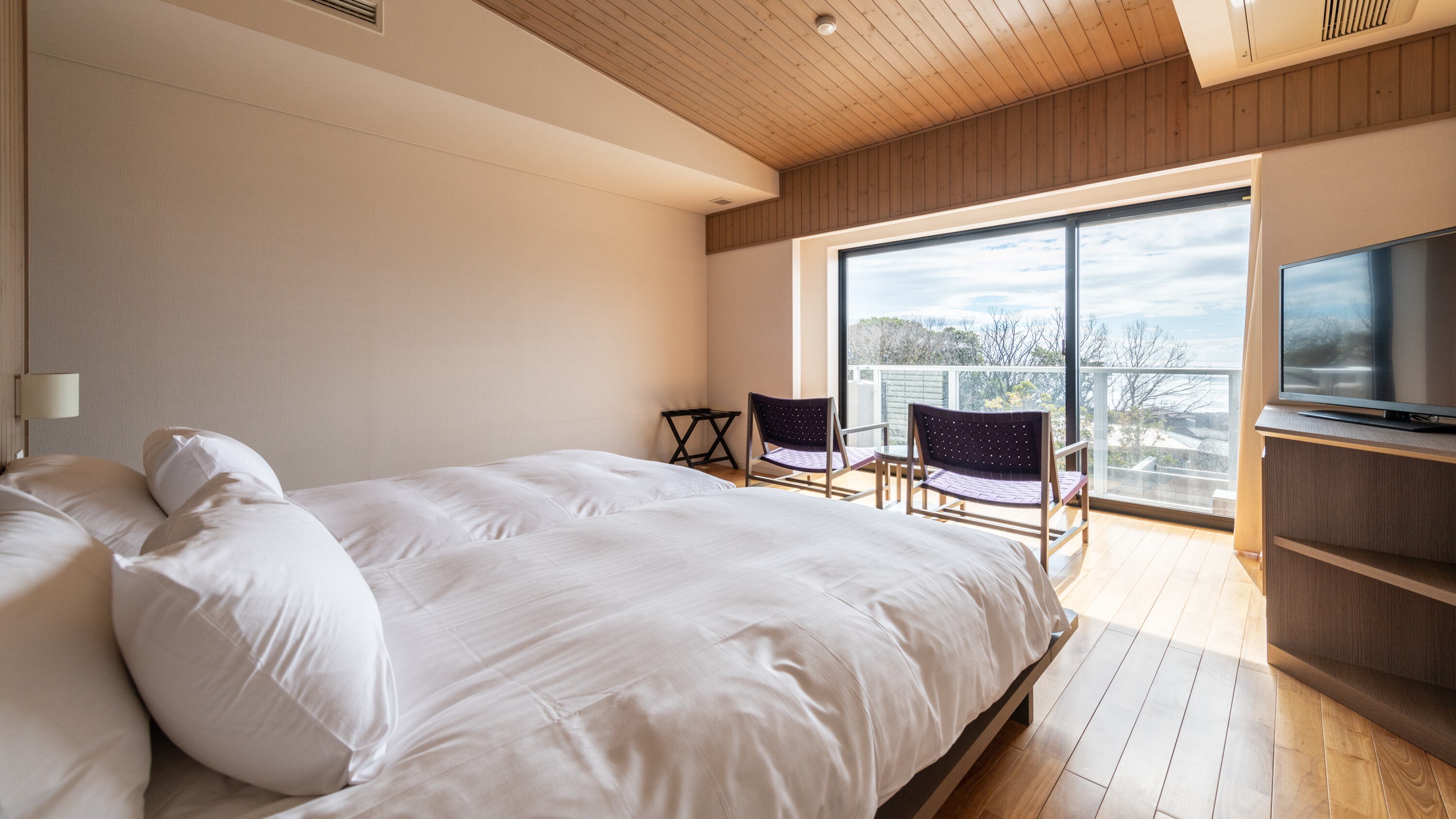 Superior Ocean View/Bedroom