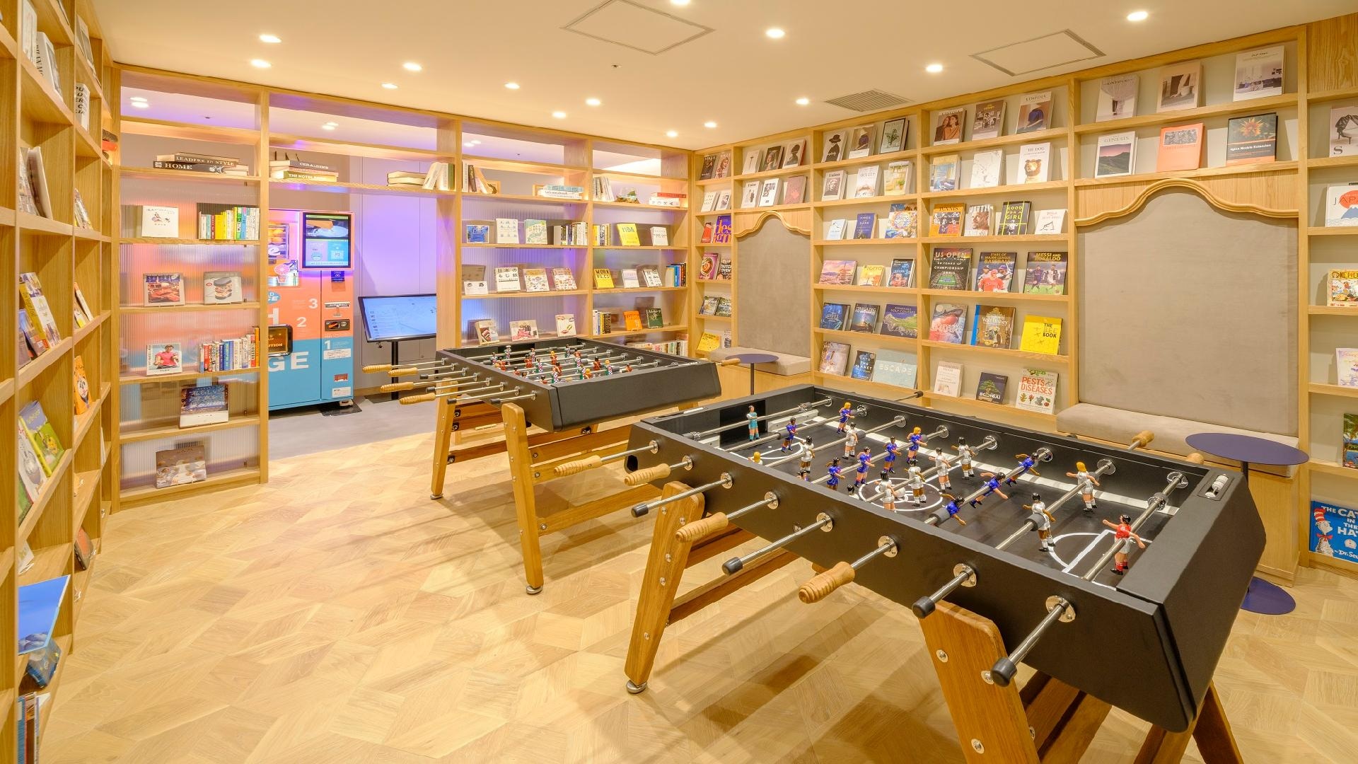 Hito Yasumi Game Corner