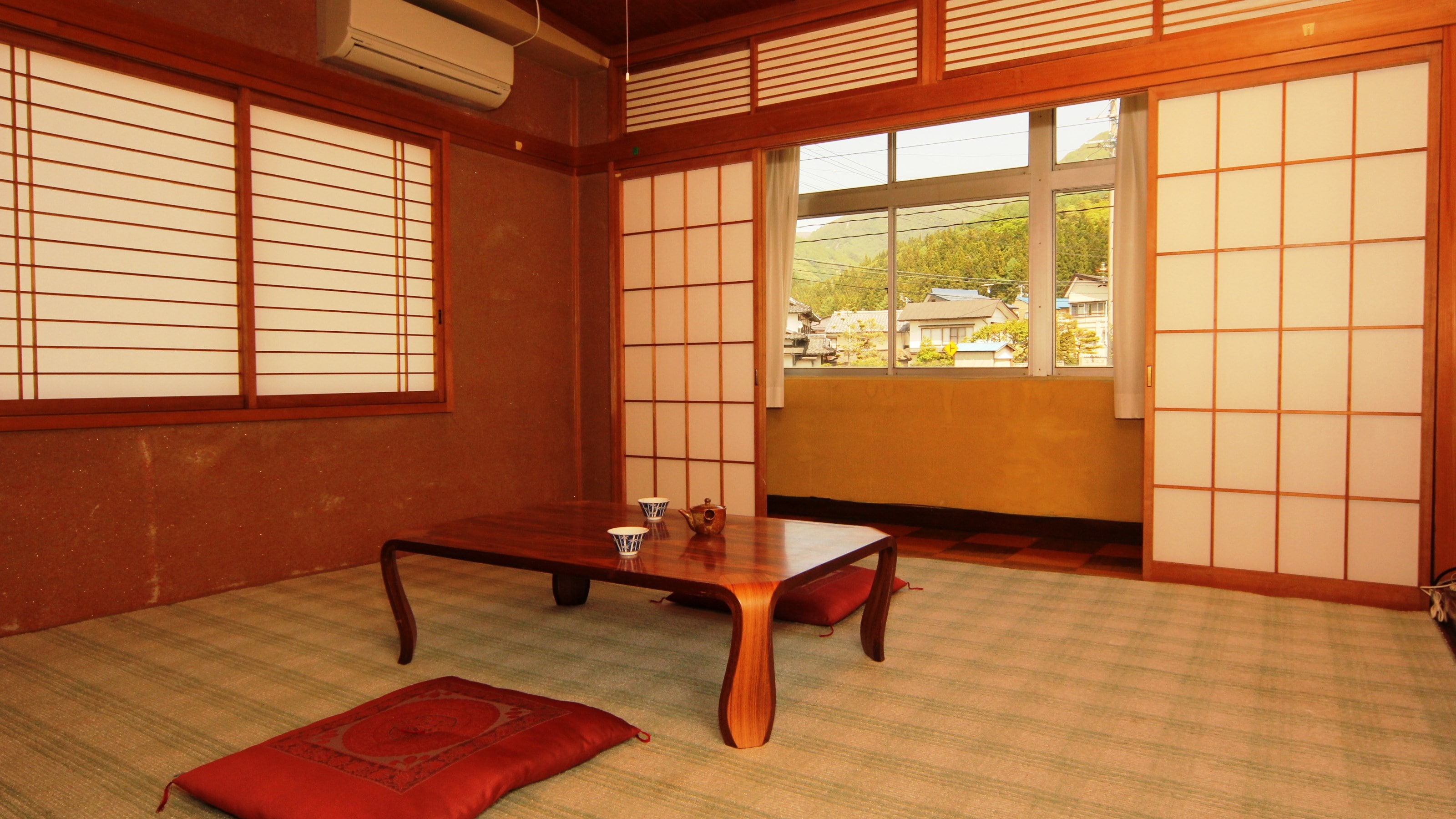 Kamar bergaya Jepang yang kompak (8 tikar tatami)
