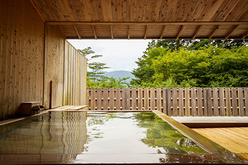 [Large bath] onsen f