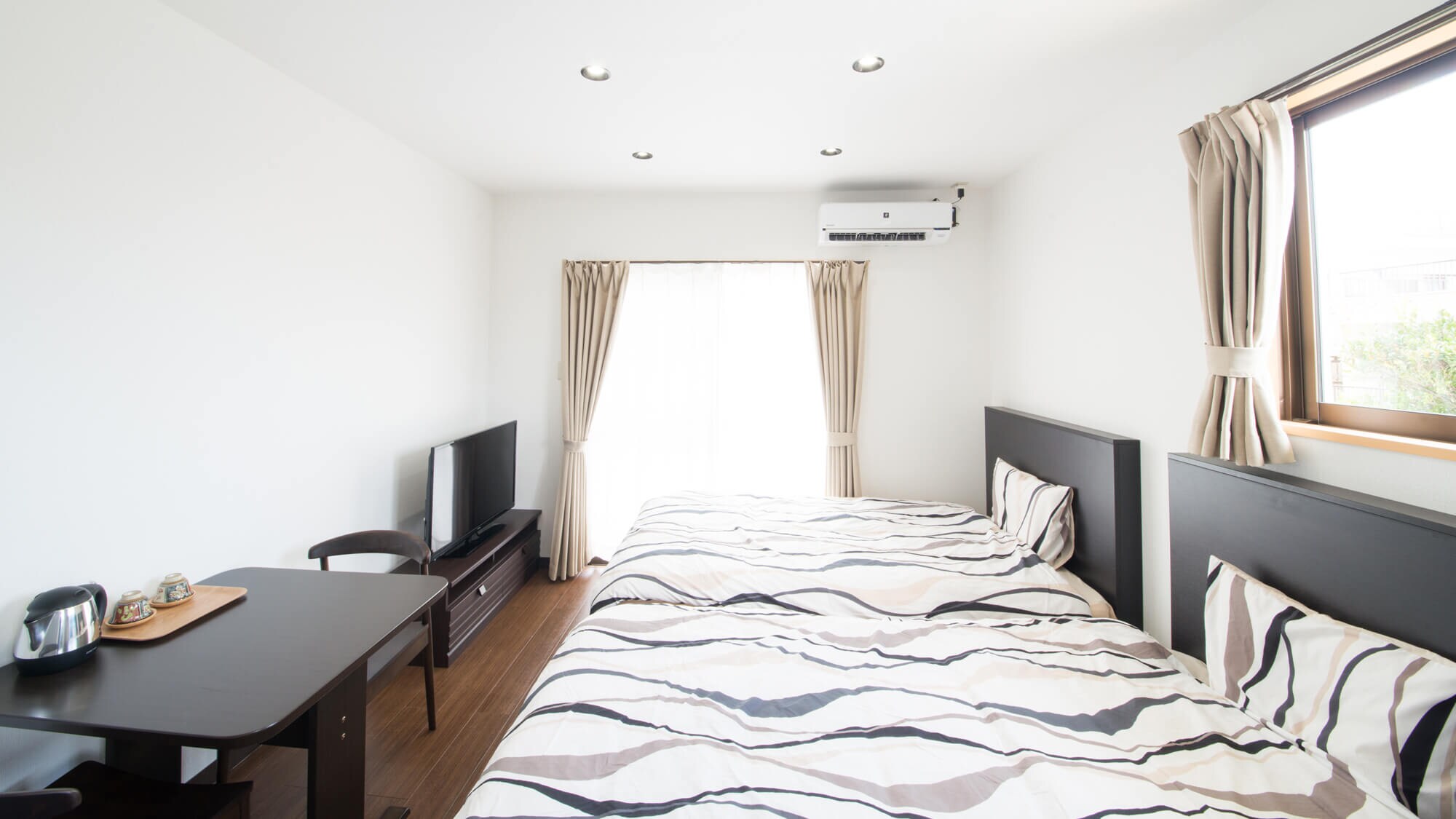 23 meter persegi / termasuk kamar mandi dan toilet.