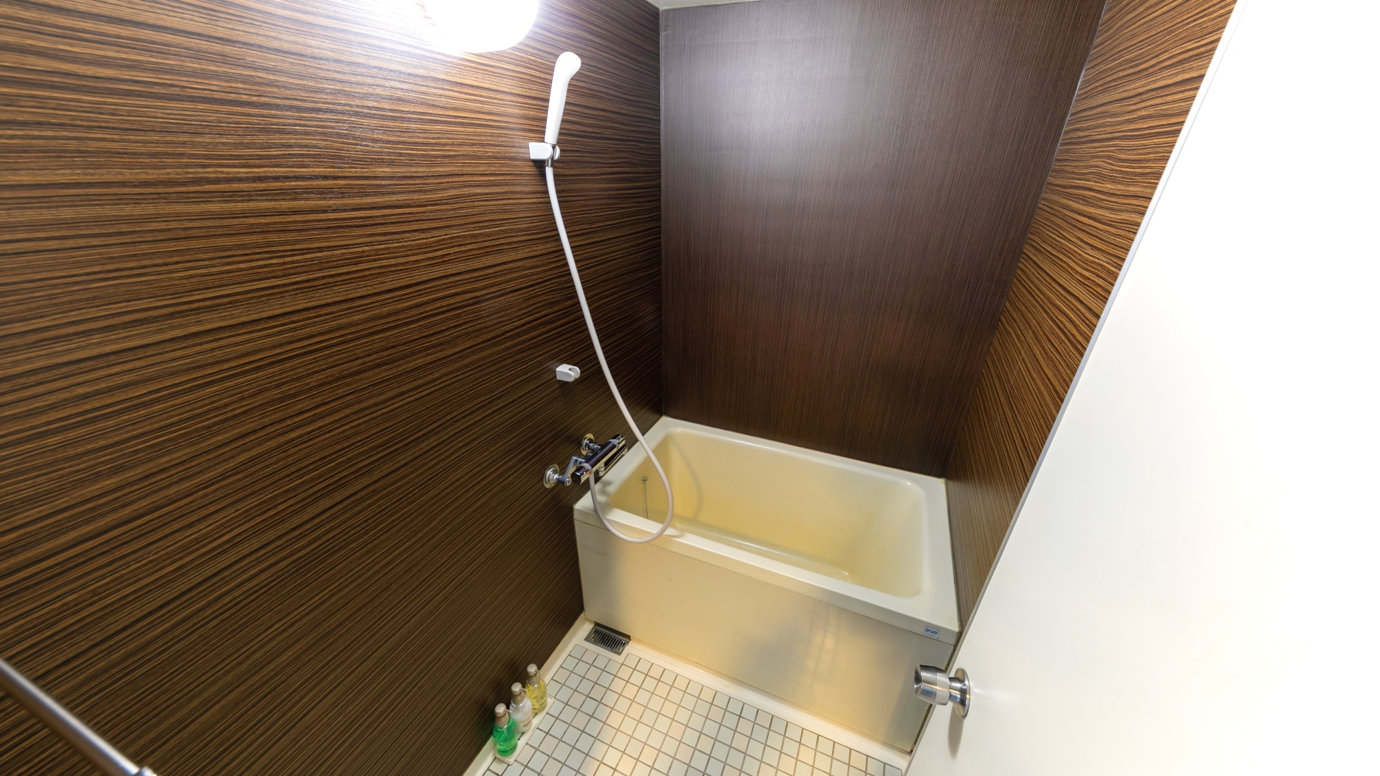 Kamar Kembar Standar