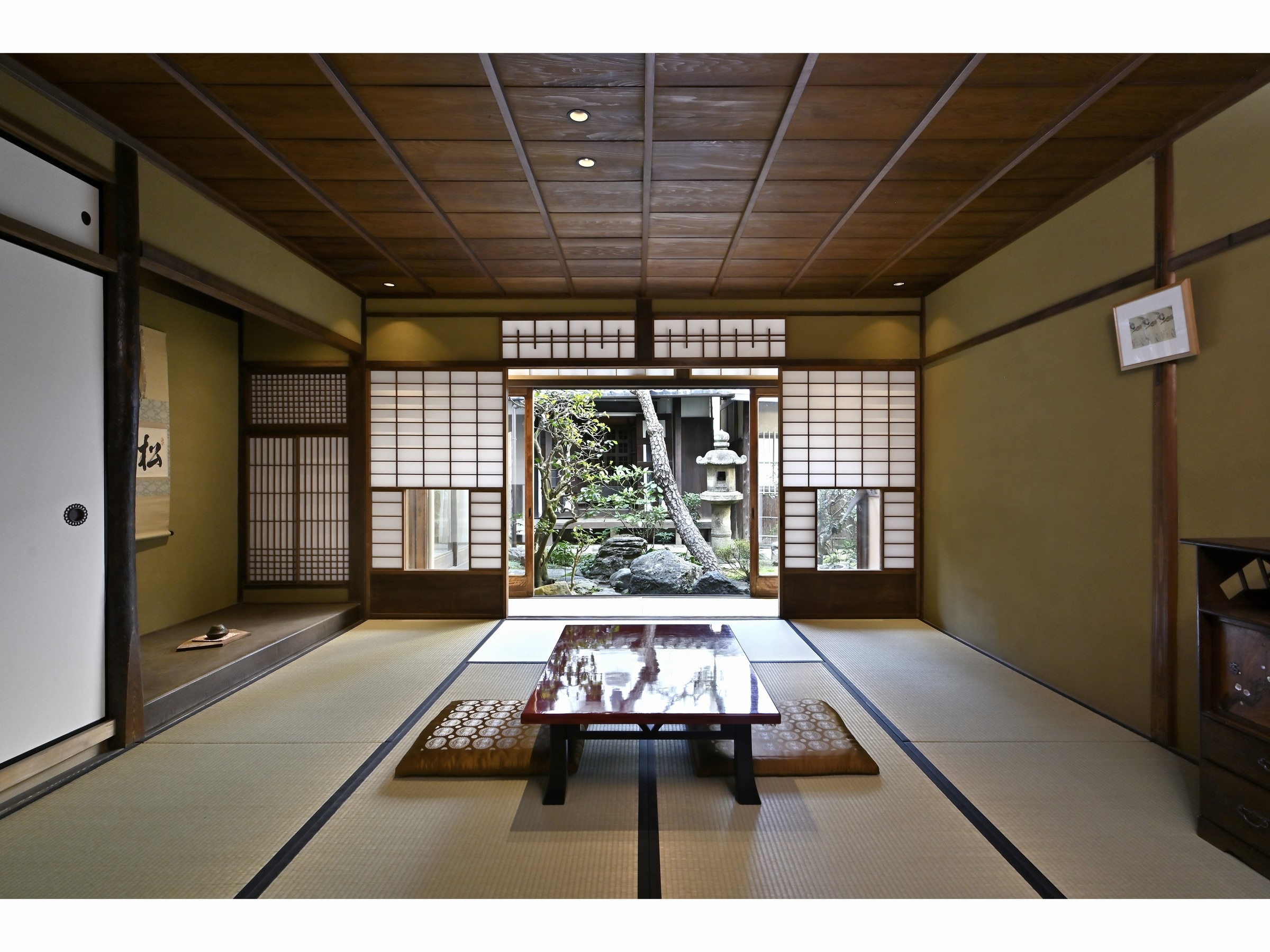 Tatami room