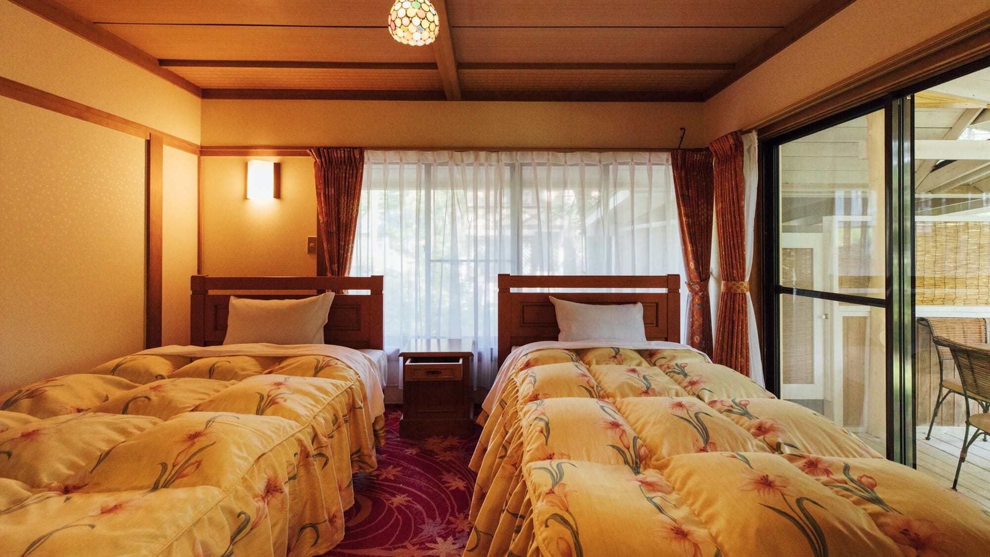 [Open-air bath cottage Hana Hotel: Standard] Interior example *The exterior and layout of each building are different