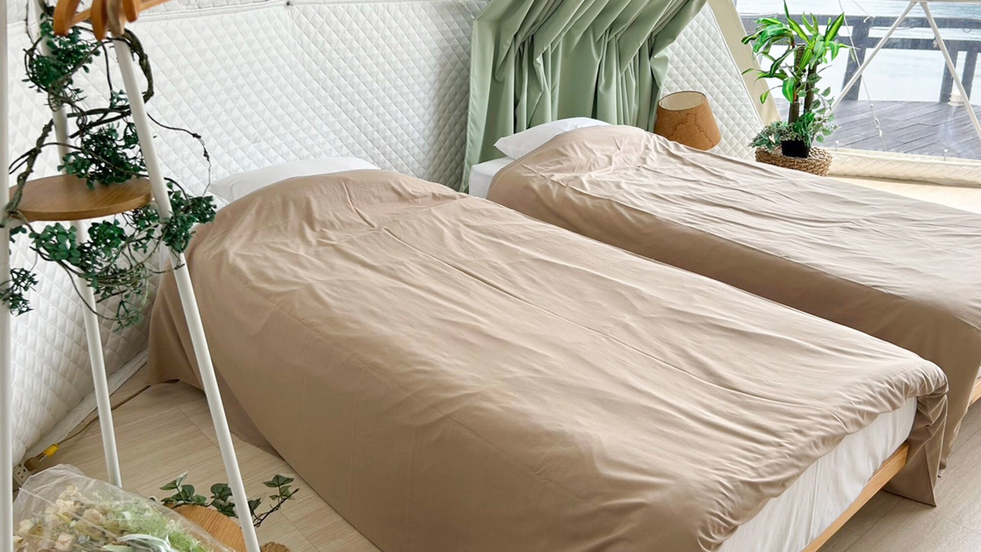 ・【拜倫灣圓頂帳篷】在自然的氛圍中放鬆入睡。