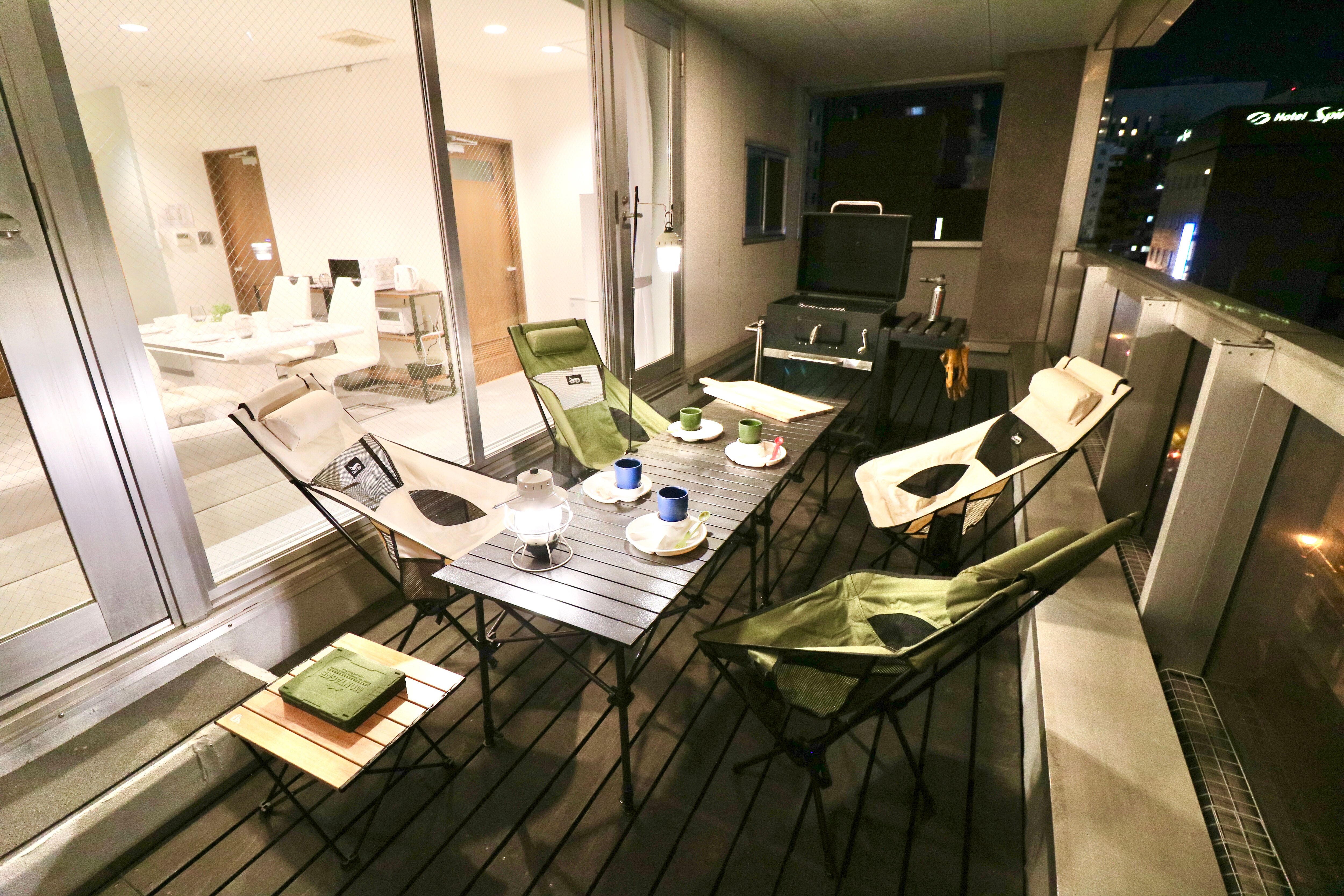 Balcony and paid BBQ set