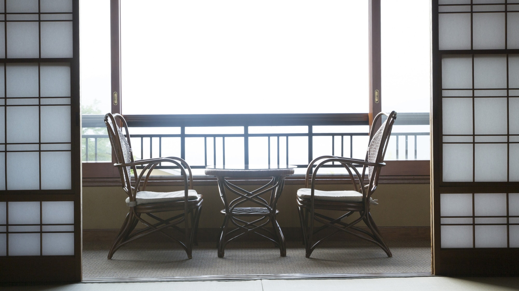 [Main building, one Japanese-style room] Each room has a different style and design.