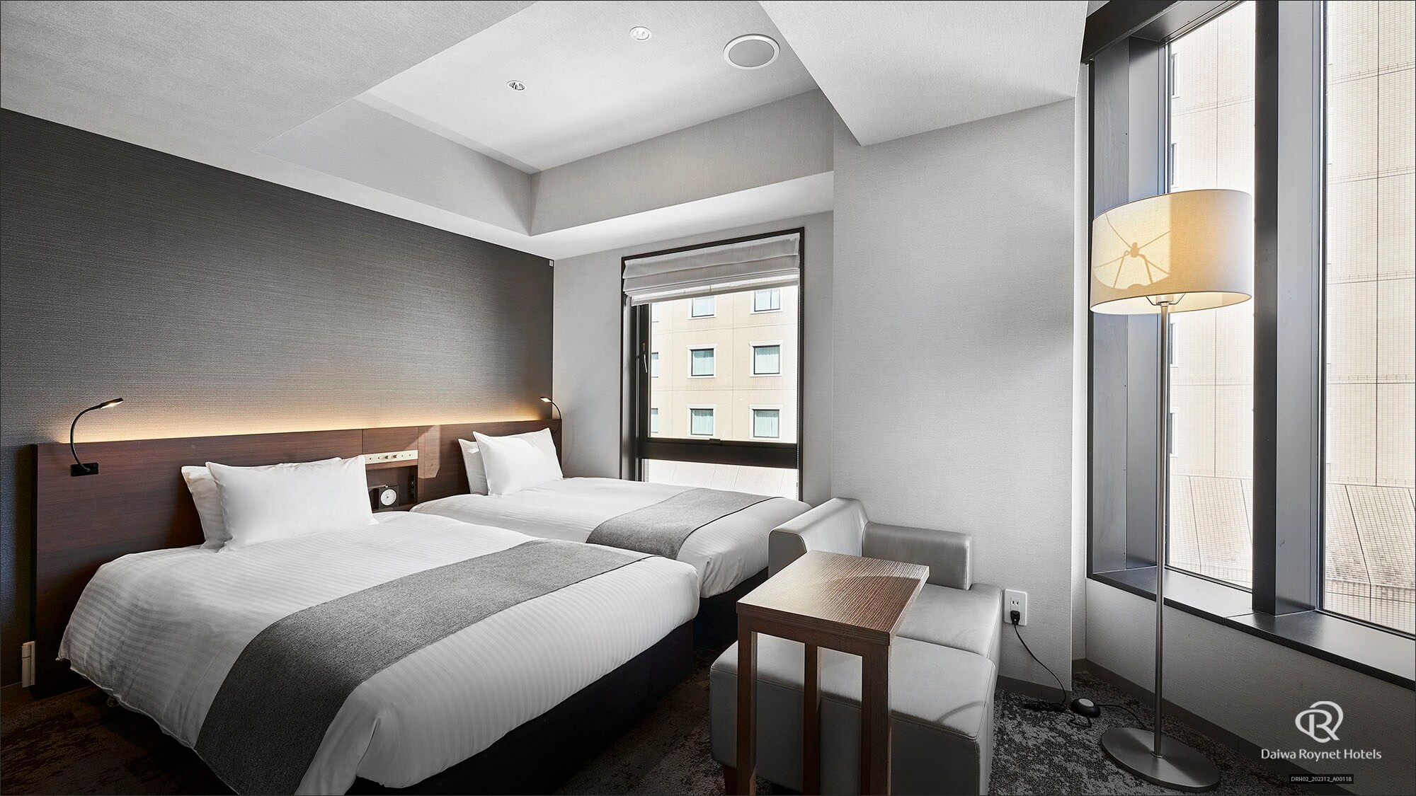 Kamar twin standar (23m², 2 tempat tidur lebar 110cm)