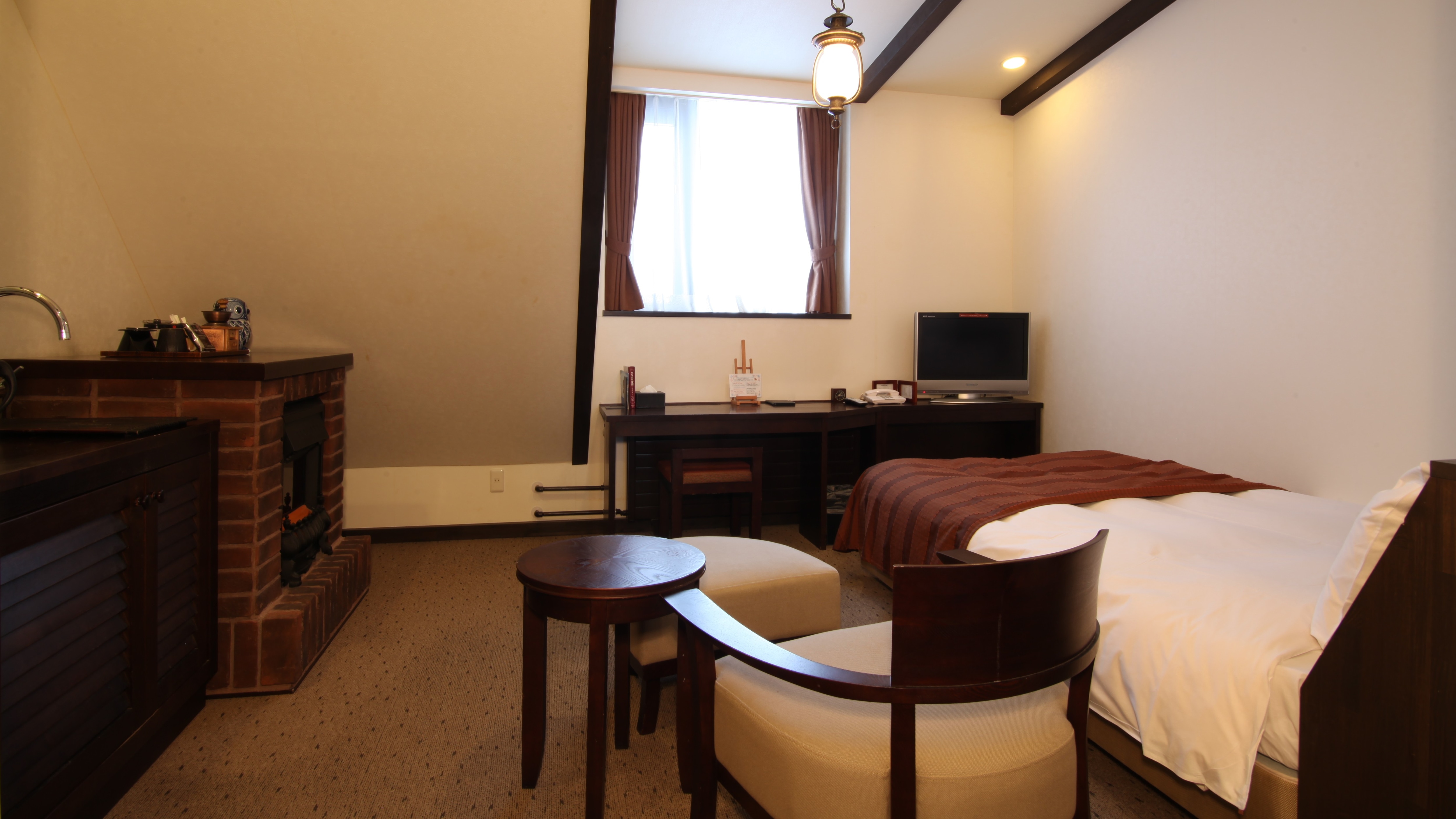 [山景雙人房/22平方公尺]