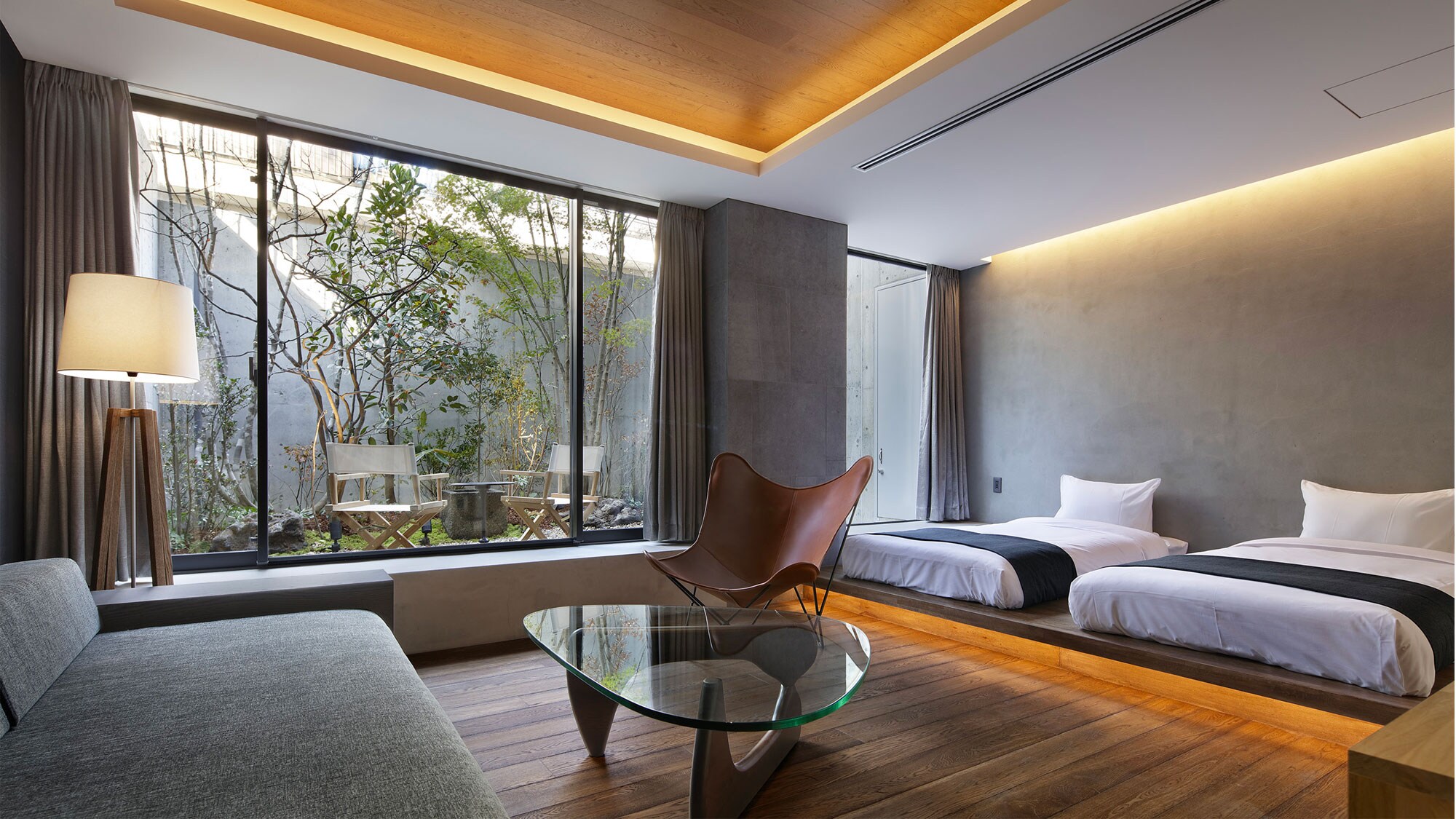 Studio with terrace