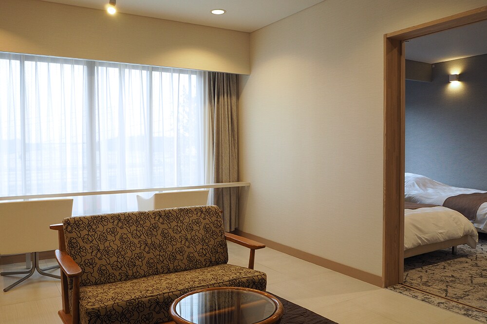 Room 301 Living room + bedroom