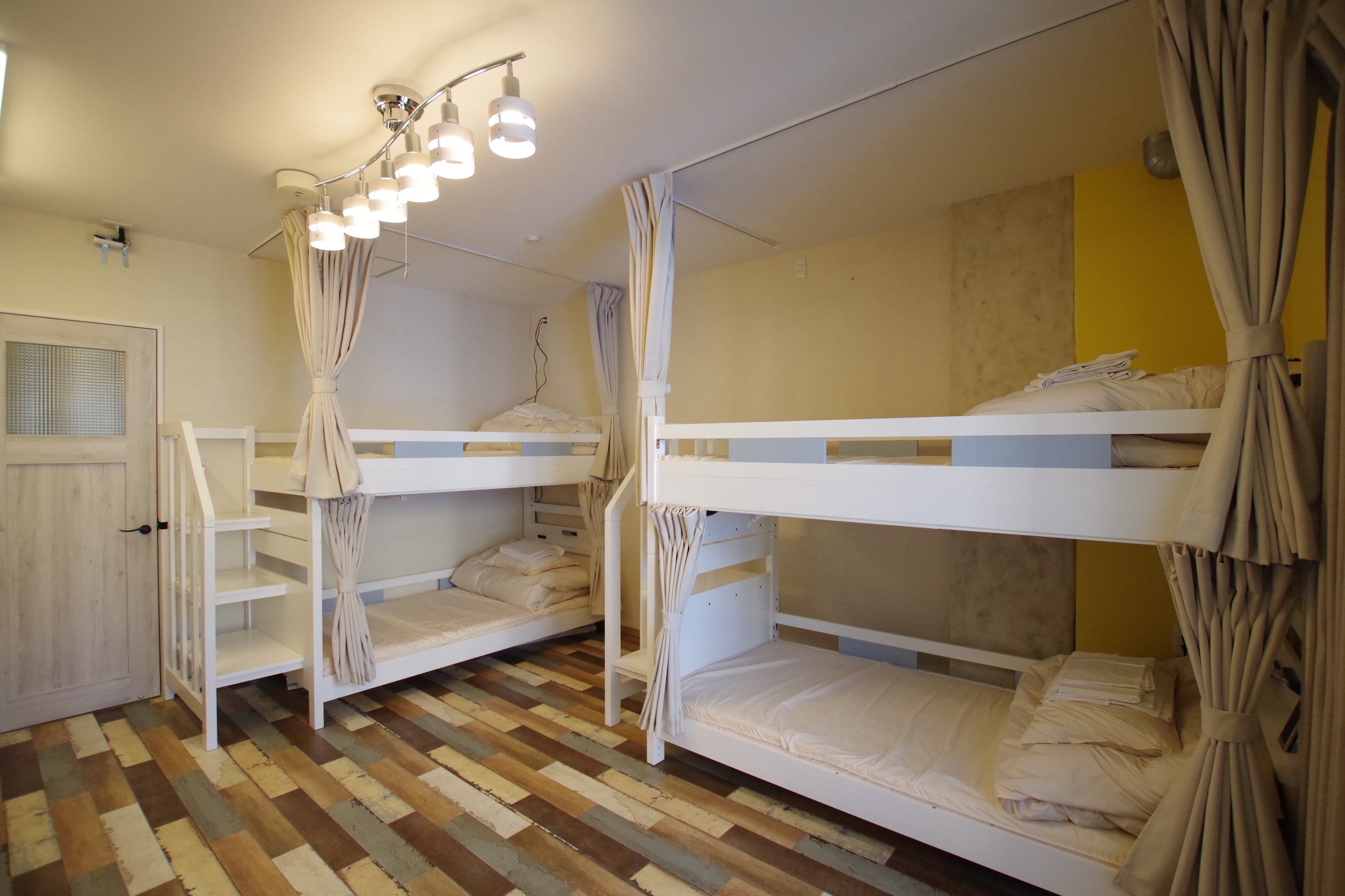 Bunk bed room